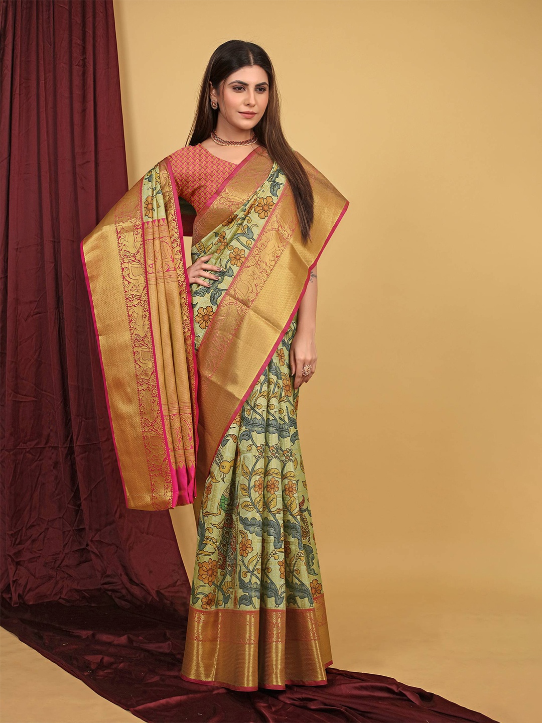 PATIALAPICKS Ethnic Woven Design Zari Pure Silk Heavy Work Kanjeevaram Saree, Lime green
PATIALAPICKS Ethnic Woven Design Zari Pure Silk Heavy Work Kanjeevaram Saree, Lime green