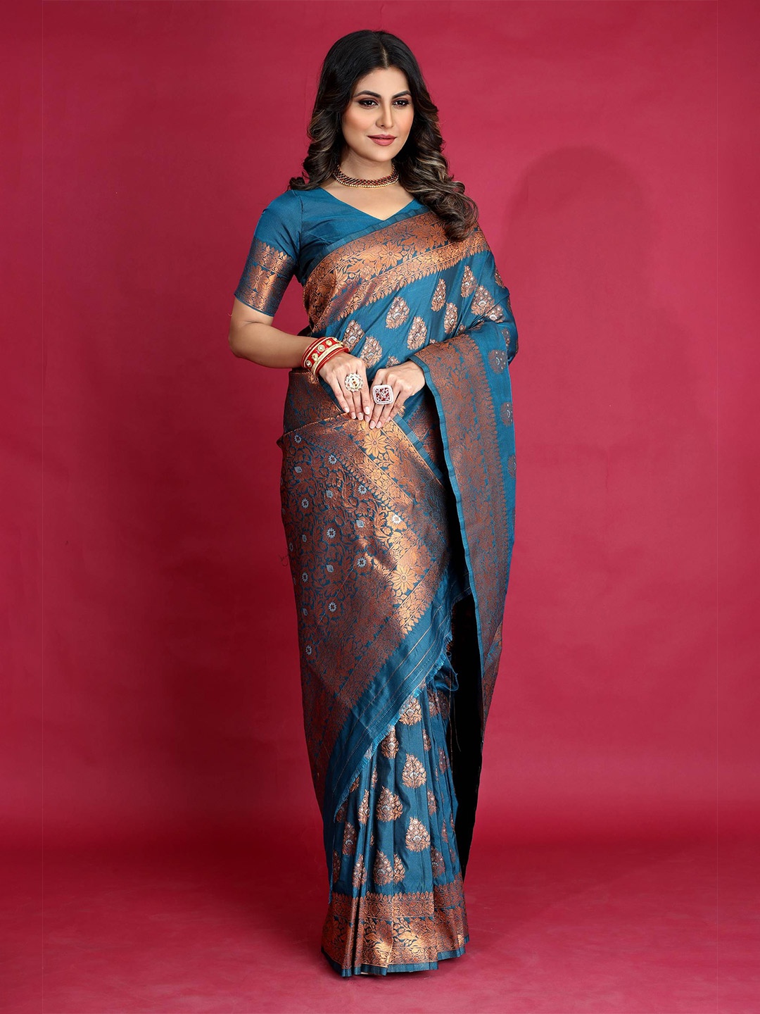 PATIALAPICKS Ethnic Woven Design Zari Pure Silk Heavy Work Kanjeevaram Saree, Navy blue
PATIALAPICKS Ethnic Woven Design Zari Pure Silk Heavy Work Kanjeevaram Saree, Navy blue