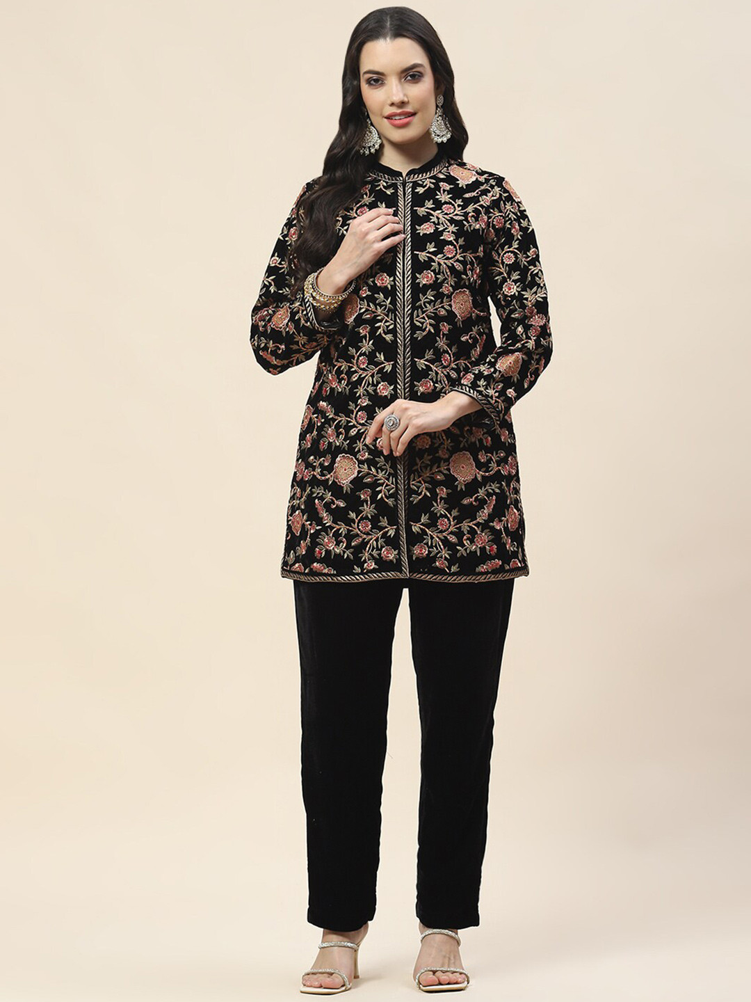 Meena Bazaar Floral Embroidered Regular Thread Work Velvet Kurti with Trousers, Black
Meena Bazaar Floral Embroidered Regular Thread Work Velvet Kurti with Trousers, Black
