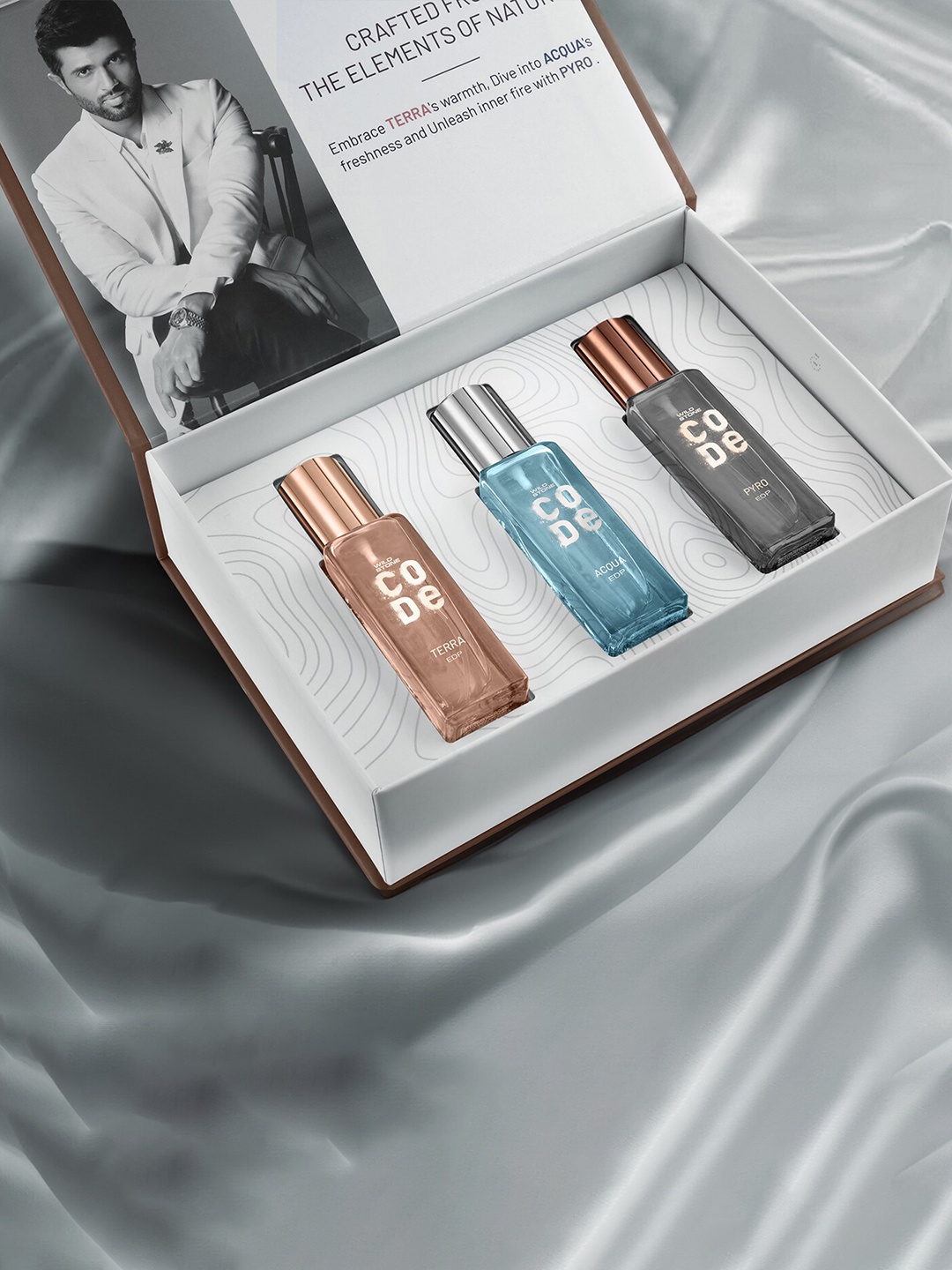 Wild stone CODE Men Set Of 3 Perfume Terra Acqua Pyro Long Lasting Eau De Parfum- 20 ml, Pink
Wild stone CODE Men Set Of 3 Perfume Terra Acqua Pyro Long Lasting Eau De Parfum- 20 ml, Pink