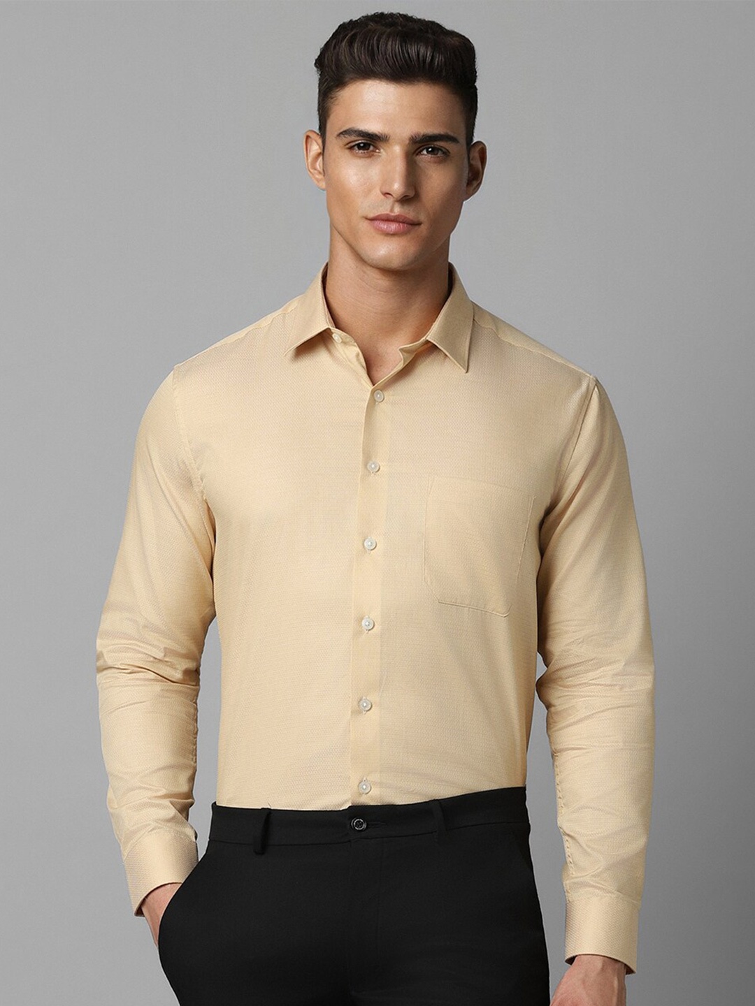 Louis Philippe Spread Collar Short Sleeves Cotton Slim Fit Formal Shirt, Yellow
Louis Philippe Spread Collar Short Sleeves Cotton Slim Fit Formal Shirt, Yellow