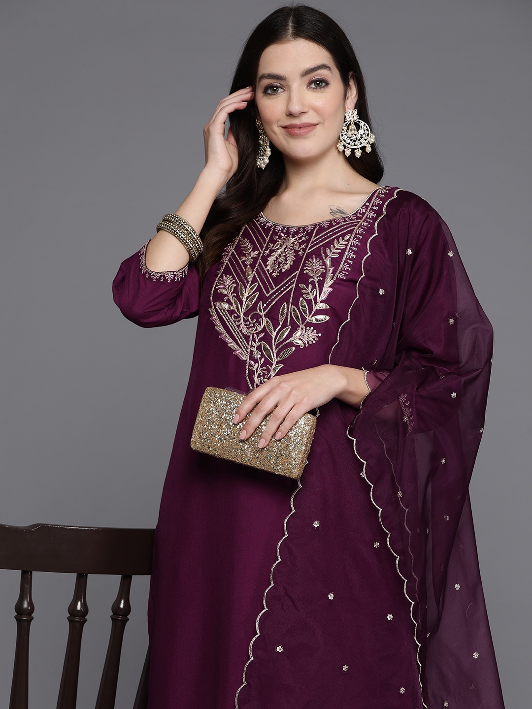Indo Era Women Floral Yoke Design Regular Gotta Patti Kurta with Trousers & With Dupatta, Burgundy
Indo Era Women Floral Yoke Design Regular Gotta Patti Kurta with Trousers & With Dupatta, Burgundy