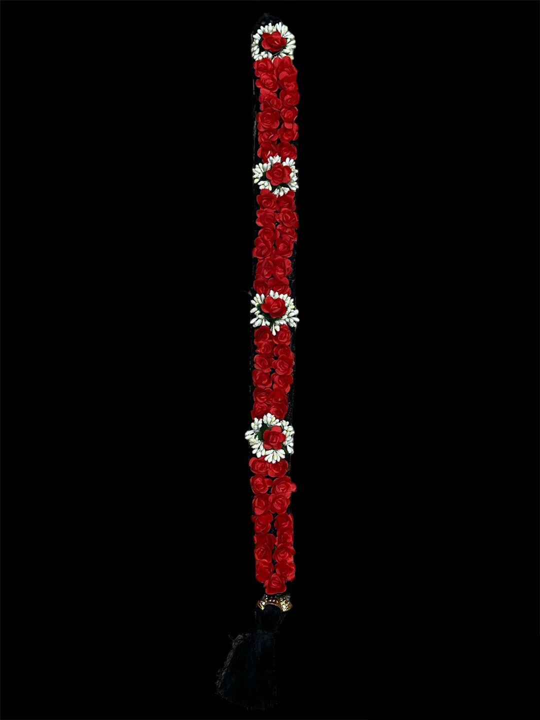 VAGHBHATT Bharatanatyam Poola Jadalu Kunjalam Billalu Traditional Hair Braid For Weddings, Red
VAGHBHATT Bharatanatyam Poola Jadalu Kunjalam Billalu Traditional Hair Braid For Weddings, Red