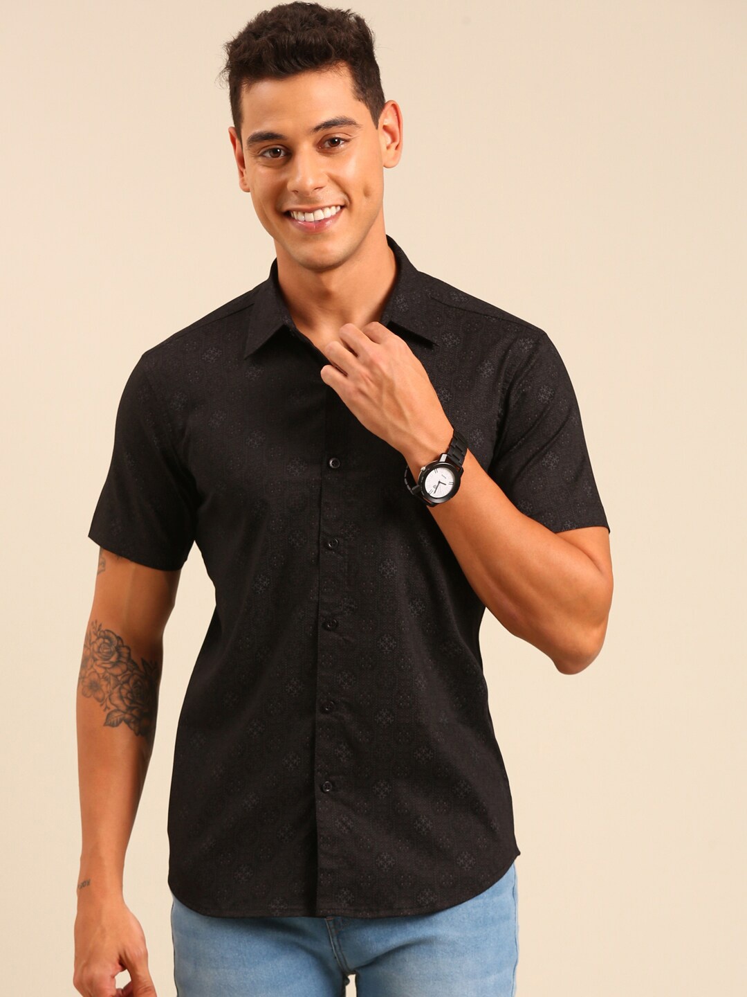 Joven Geometric Printed Cotton Regular Spread Collar Regular Fit Casual Shirt, Black
Joven Geometric Printed Cotton Regular Spread Collar Regular Fit Casual Shirt, Black