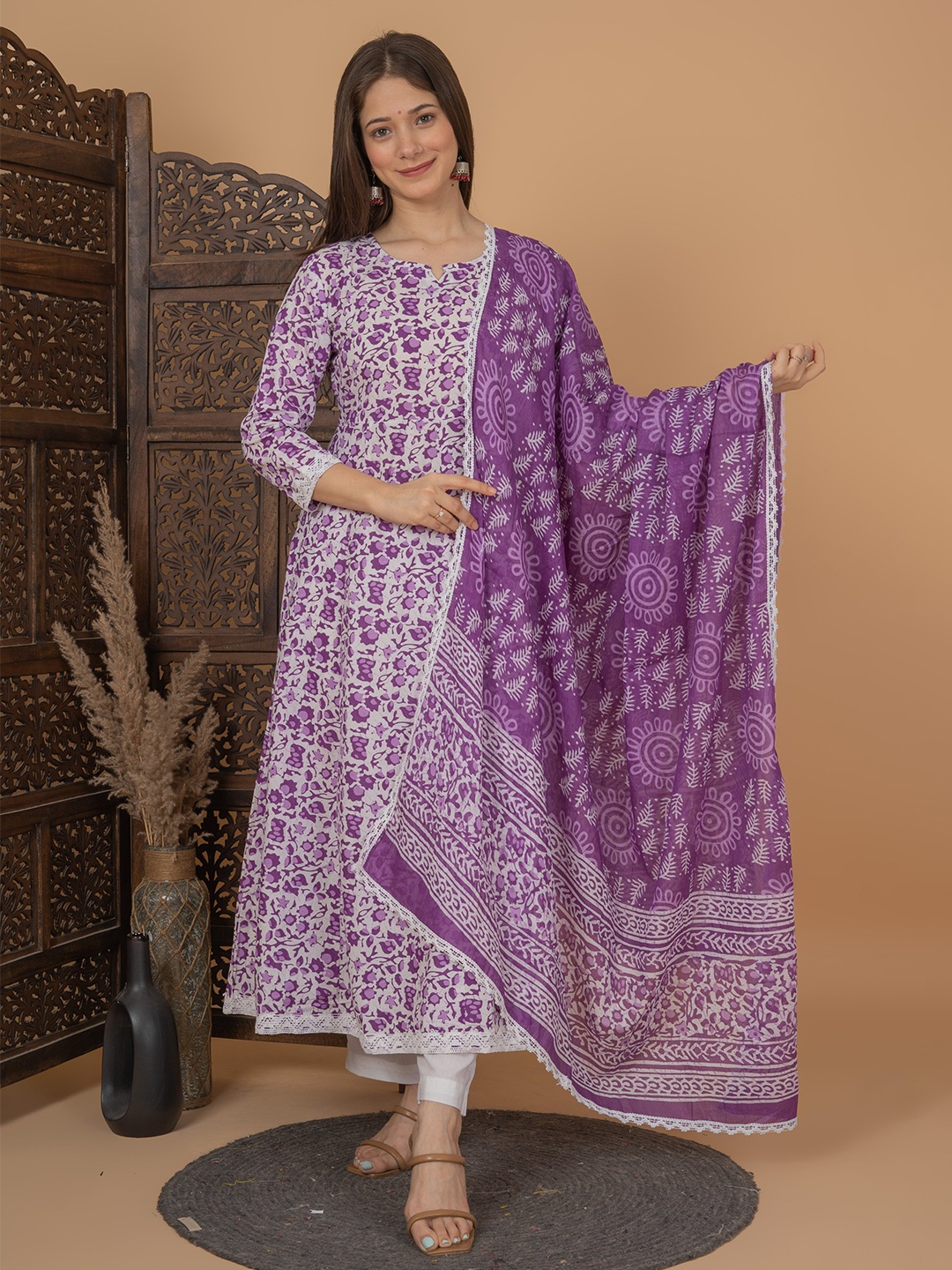 MEERA FAB Floral Printed Thread Work Pure Cotton Kurta With Trousers & Dupatta, Purple
MEERA FAB Floral Printed Thread Work Pure Cotton Kurta With Trousers & Dupatta, Purple