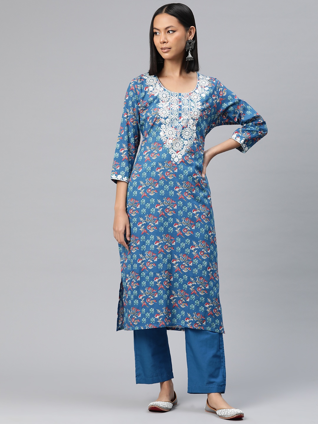 Readiprint Floral Printed Thread Work Pure Cotton Kurta with Trousers & Dupatta, Blue
Readiprint Floral Printed Thread Work Pure Cotton Kurta with Trousers & Dupatta, Blue