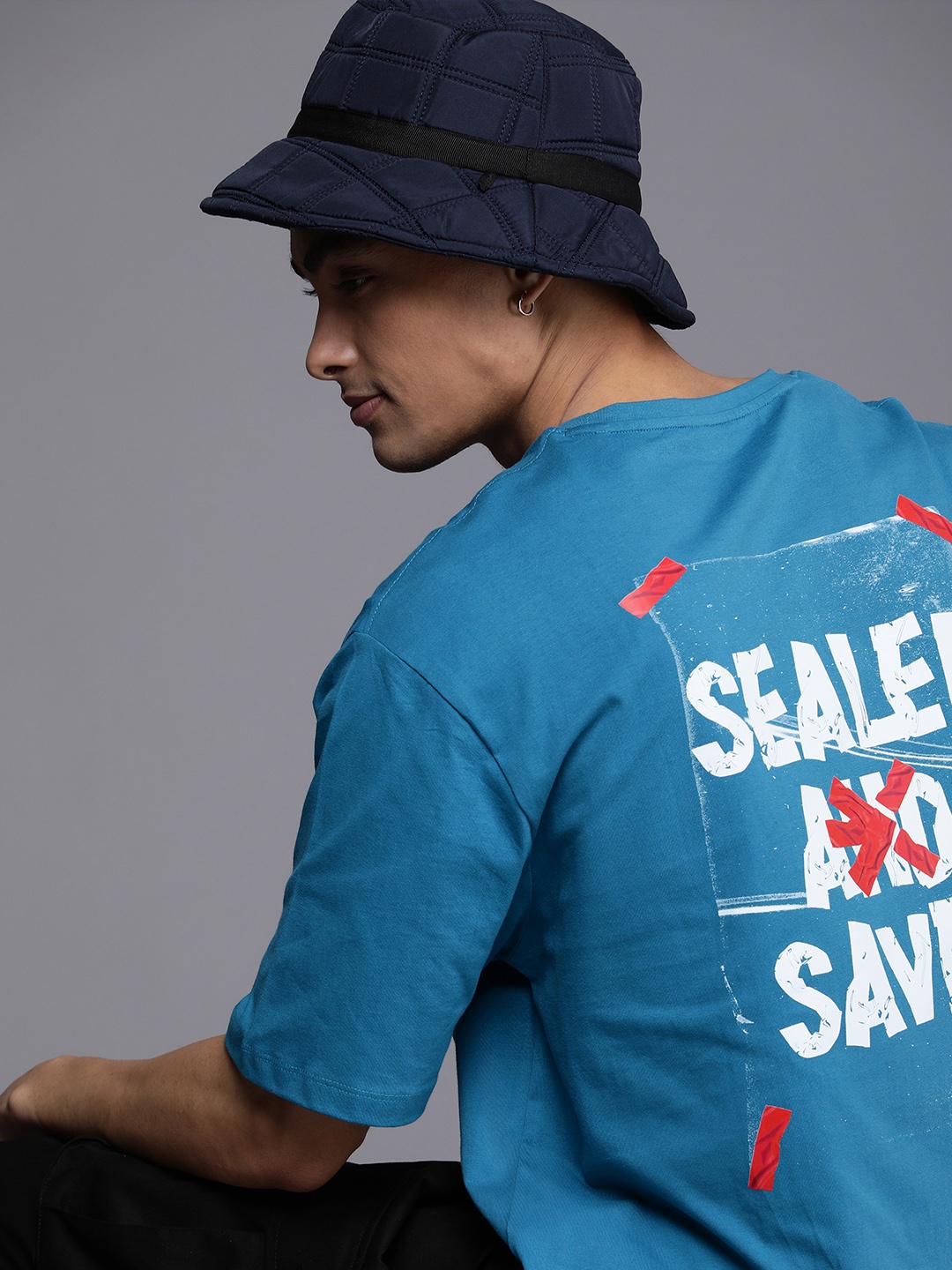 HRX by Hrithik Roshan Taped Pure Cotton Typography Printed Drop-Shoulder Sleeves T-shirt, Blue
HRX by Hrithik Roshan Taped Pure Cotton Typography Printed Drop-Shoulder Sleeves T-shirt, Blue