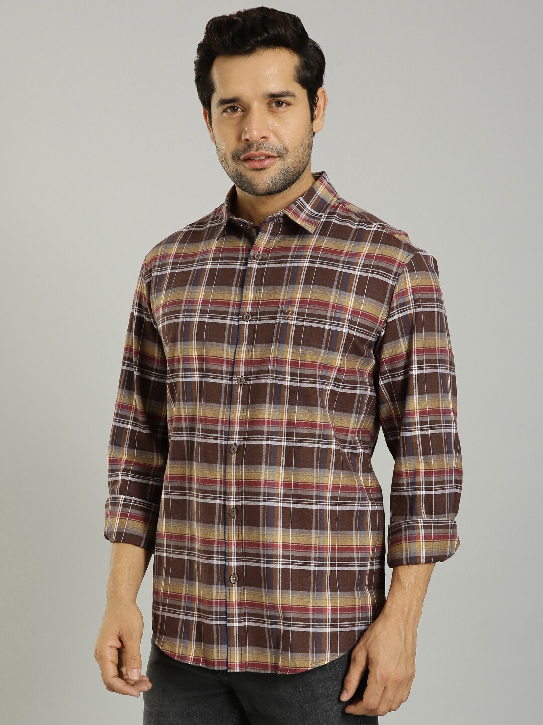 Indian Terrain Slim Fit Checked Spread Collar Long Sleeves Cotton Casual Shirt, Brown
Indian Terrain Slim Fit Checked Spread Collar Long Sleeves Cotton Casual Shirt, Brown
