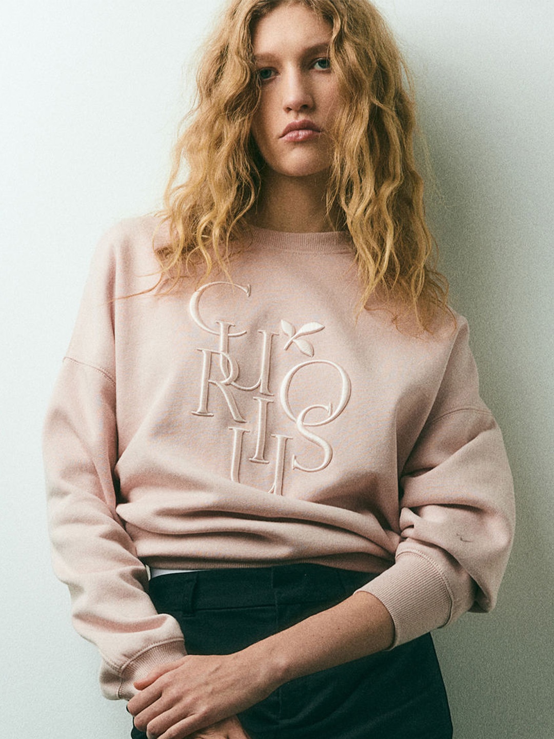 H&M Oversized Motif-Detail Sweatshirt, Pink