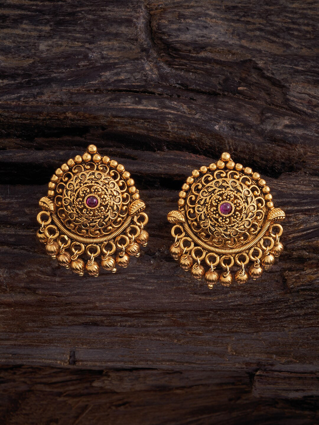 Kushal's Fashion Jewellery Gold-Plated Stones Studded Beads Beaded Circular Studs Earrings
Kushal's Fashion Jewellery Gold-Plated Stones Studded Beads Beaded Circular Studs Earrings