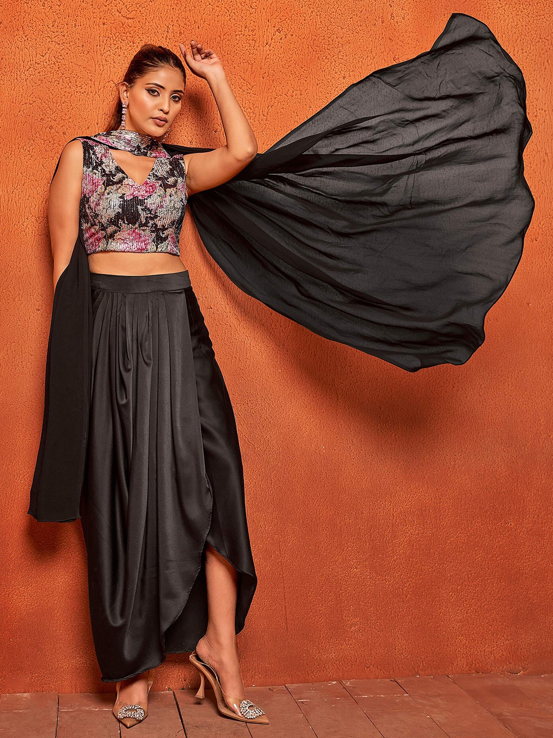 Curvy Lane Floral Printed Embellished Crop Top With Dhoti Skirt Co-Ords With Dupatta, Black
Curvy Lane Floral Printed Embellished Crop Top With Dhoti Skirt Co-Ords With Dupatta, Black