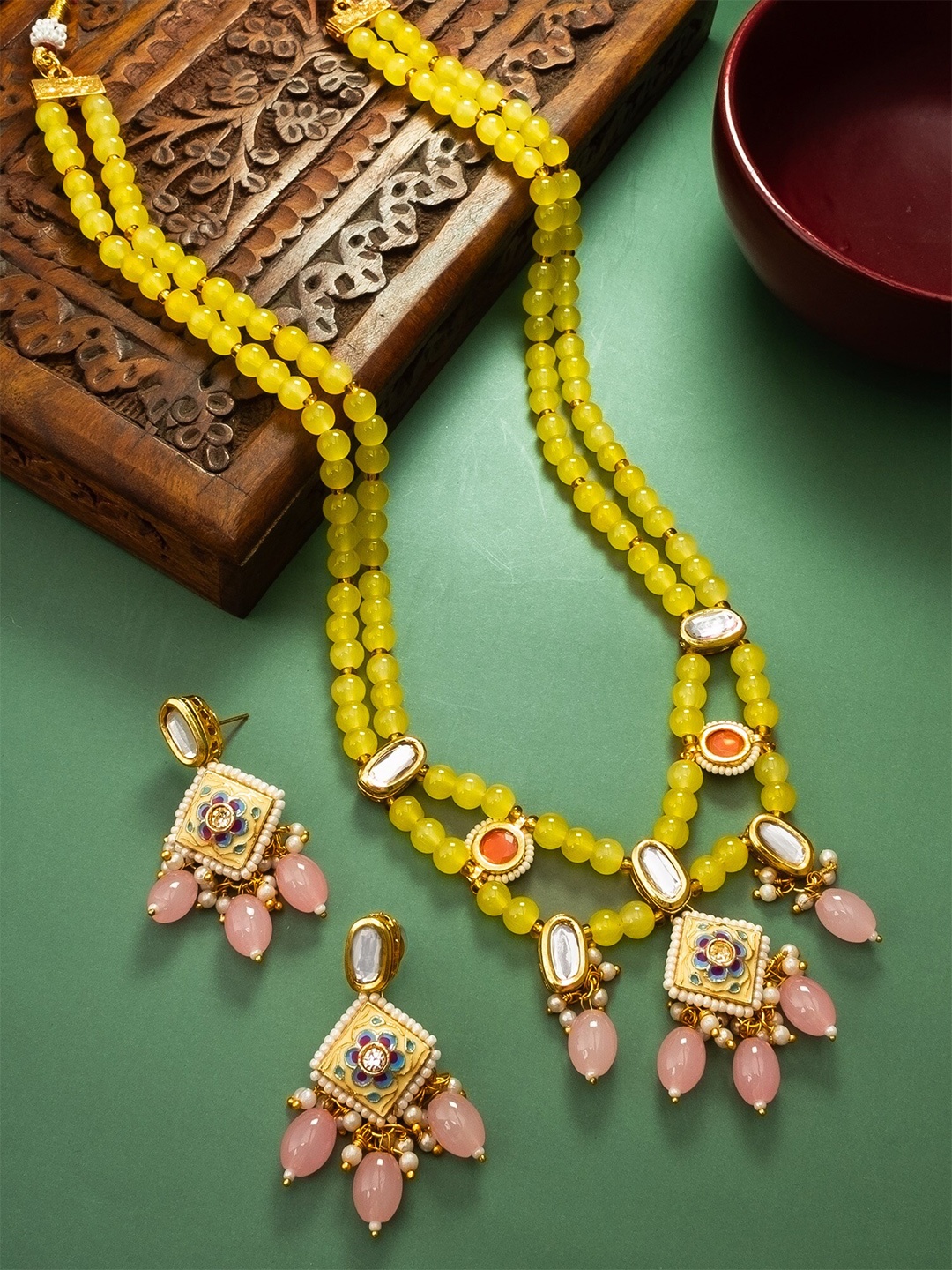 aadita Stone-Studded & Beaded Jewellery Set, Gold