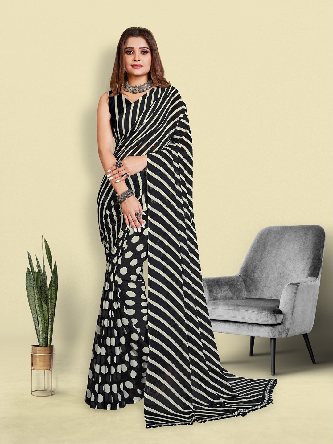 bansari textiles Leheriya Woven Design Pure Georgette Half and Half Block Print Saree, Black
bansari textiles Leheriya Woven Design Pure Georgette Half and Half Block Print Saree, Black