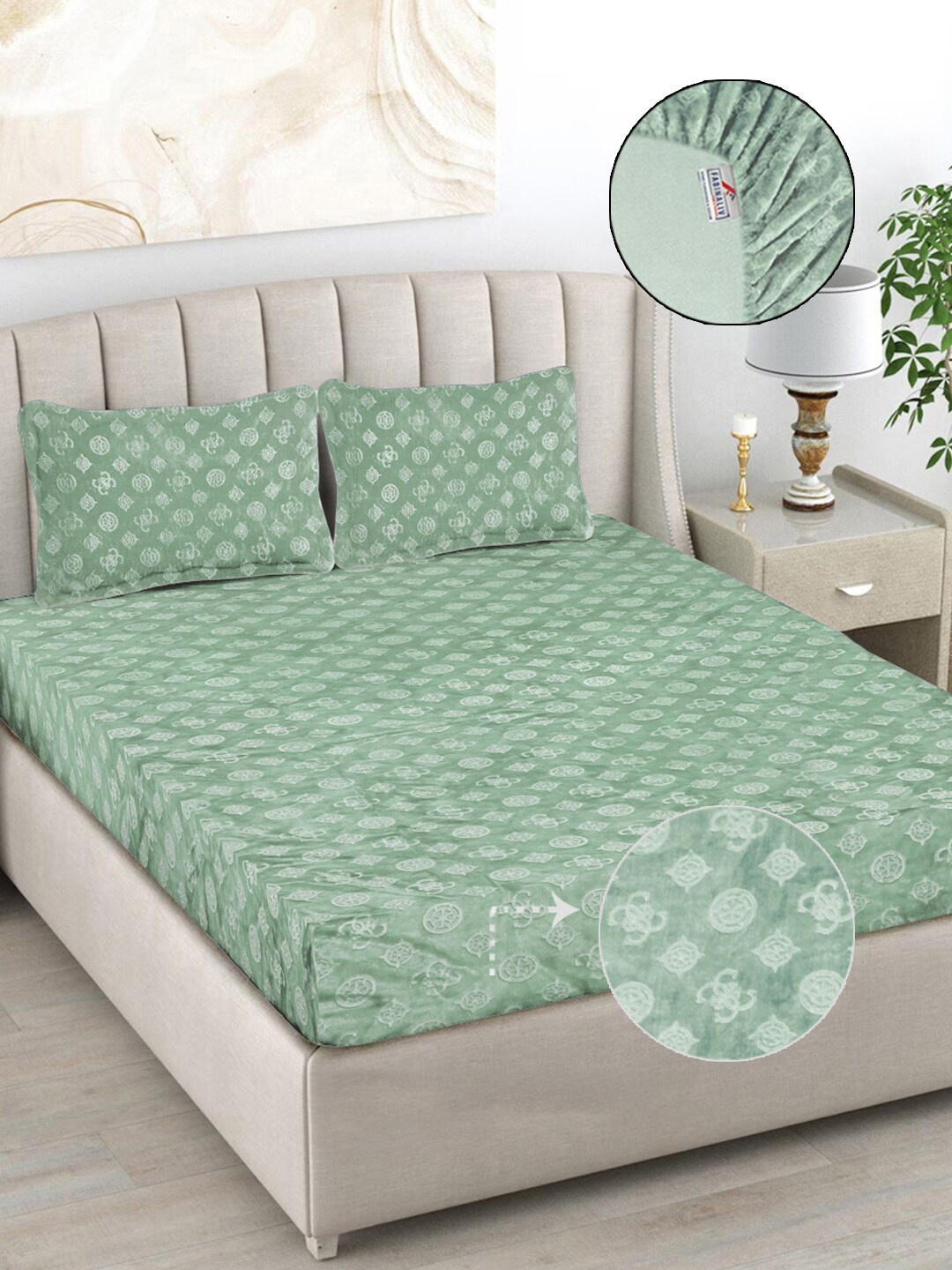 FABINALIV Green Geometric 300 TC Woollen King Size Fitted Bedsheet & 2 Pillow Covers
FABINALIV Green Geometric 300 TC Woollen King Size Fitted Bedsheet & 2 Pillow Covers