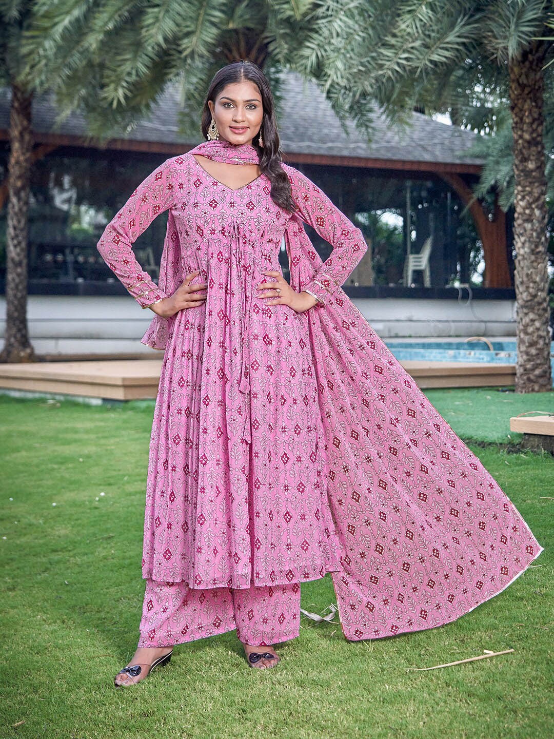 Chandbaali Floral Printed V-Neck Flared Empire Kurta With Palazzo & Dupatta, Pink
Chandbaali Floral Printed V-Neck Flared Empire Kurta With Palazzo & Dupatta, Pink