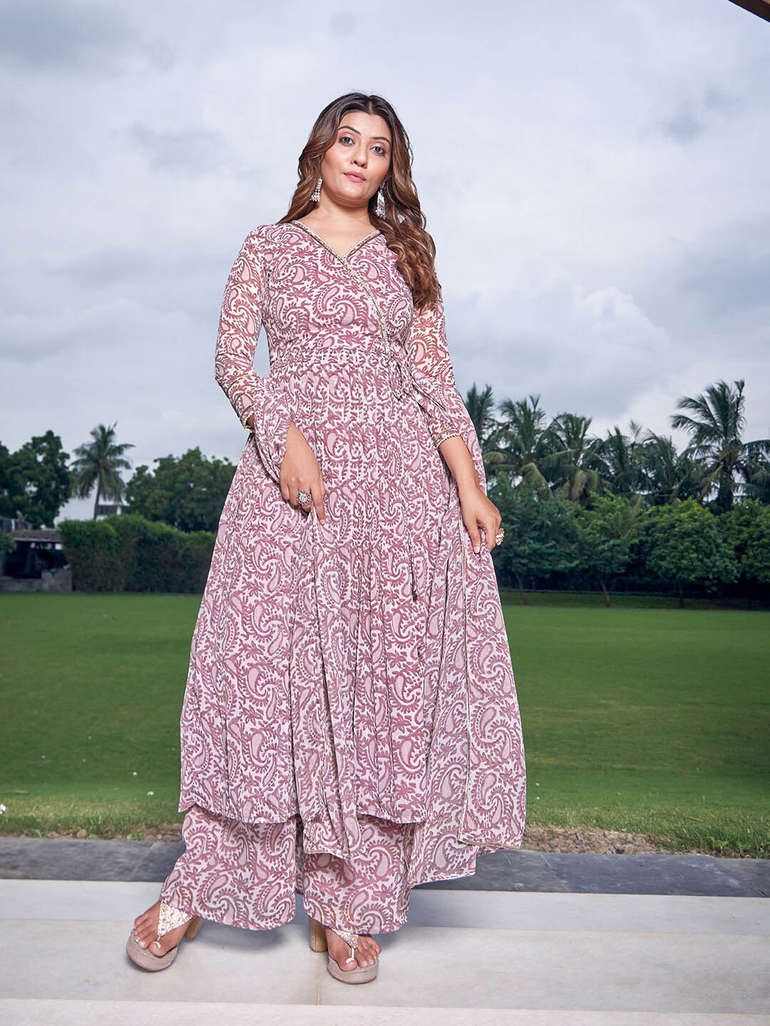 Chandbaali Paisley Printed Empire Beads and Stones Kurta with Palazzo & Dupatta, Mauve
Chandbaali Paisley Printed Empire Beads and Stones Kurta with Palazzo & Dupatta, Mauve