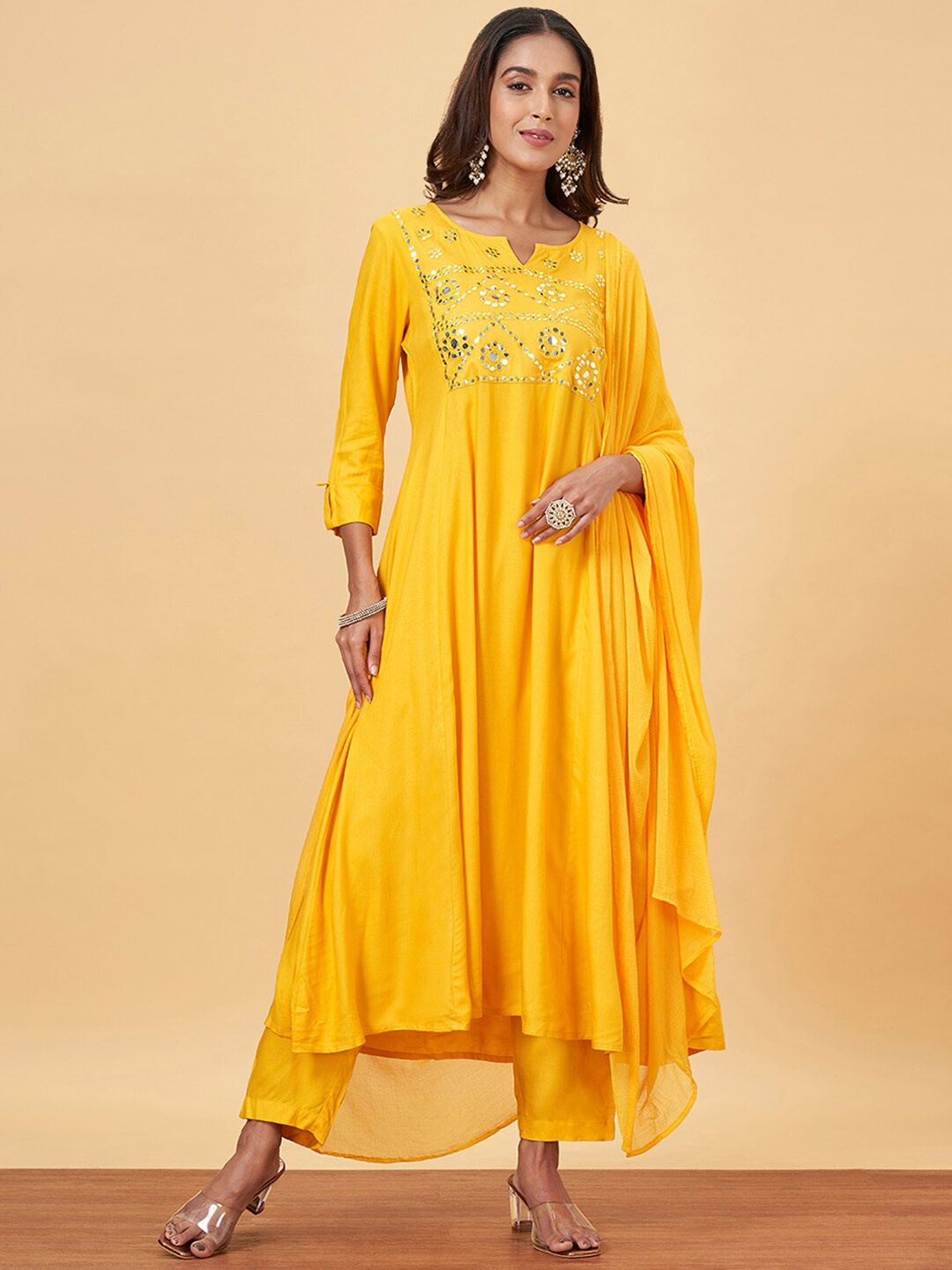 YU by Pantaloons Mirror Work Notch Neck Yoke Design Roll-Up Sleeves Casual Anarkali Kurta, Yellow
YU by Pantaloons Mirror Work Notch Neck Yoke Design Roll-Up Sleeves Casual Anarkali Kurta, Yellow