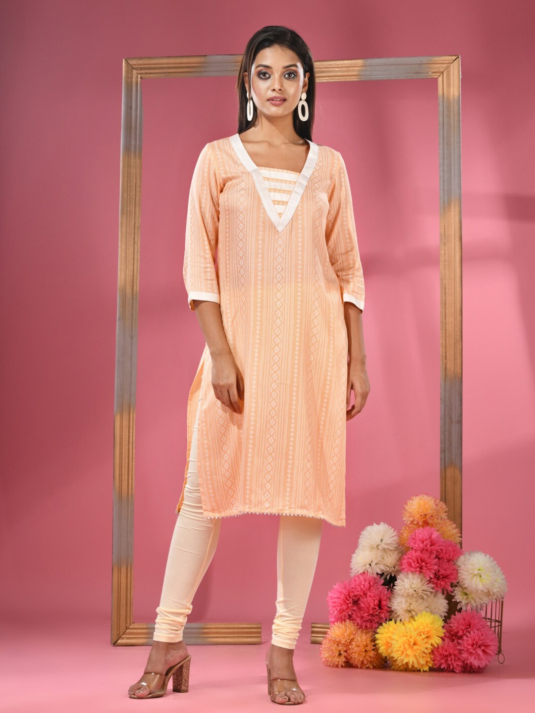 Charukriti V-Neck Geometric Striped Print Cotton Straight Kurta With Gota Patti Lace, Peach
Charukriti V-Neck Geometric Striped Print Cotton Straight Kurta With Gota Patti Lace, Peach