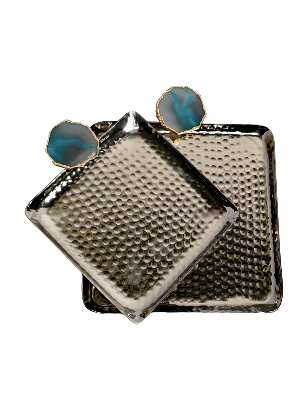 HOMEARTE Turquoise Blue and BronzeToned Textured Square Aluminium Tray With Agate Studded
HOMEARTE Turquoise Blue and BronzeToned Textured Square Aluminium Tray With Agate Studded