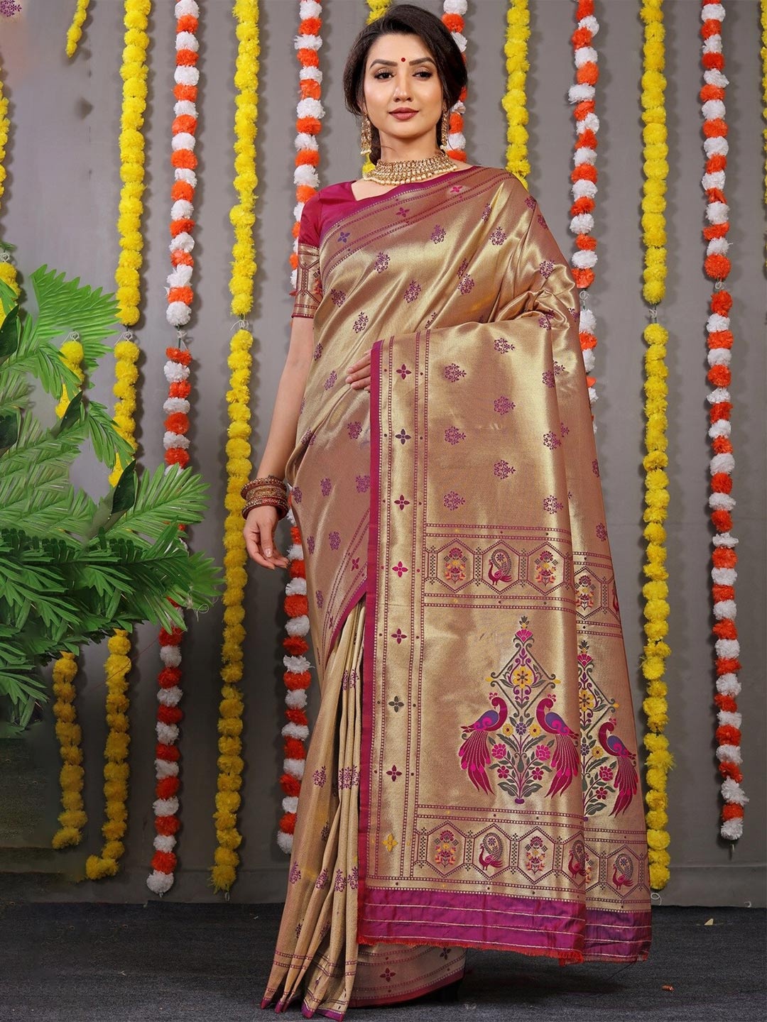 CANIZZARO Ethnic Motifs Woven Design Zari Pure Silk Paithani Saree, Magenta