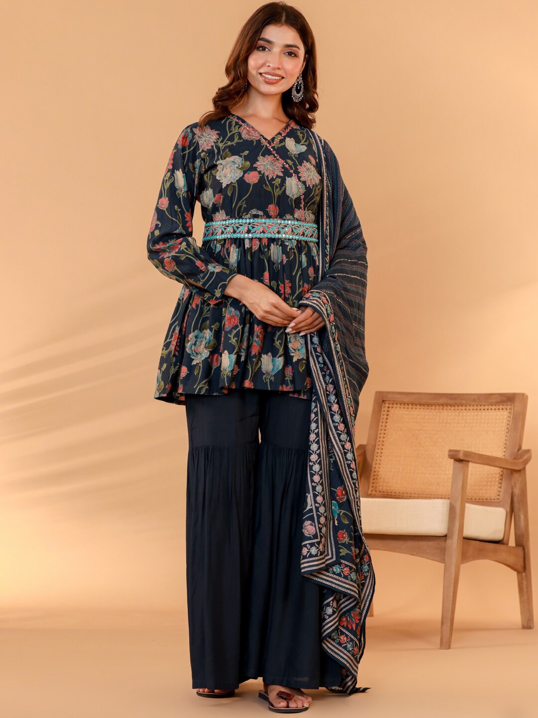 Readiprint Fashions V-neck Full Sleeves Floral Printed Flared Kurta with Sharara & Dupatta, Teal
Readiprint Fashions V-neck Full Sleeves Floral Printed Flared Kurta with Sharara & Dupatta, Teal