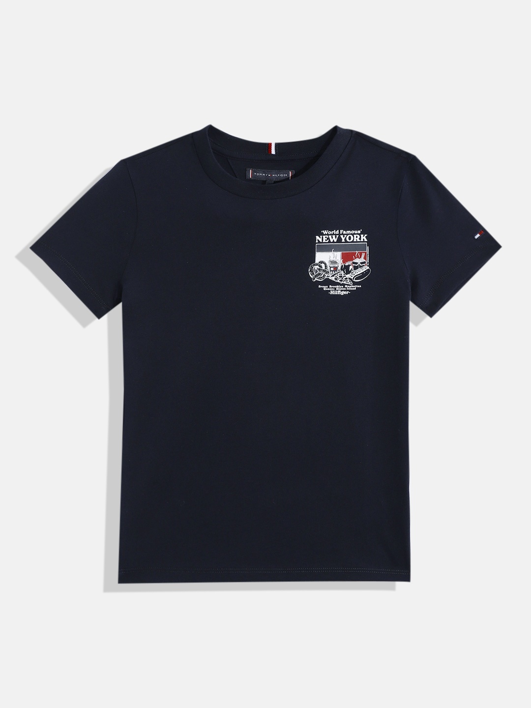 Tommy Hilfiger Boys Graphic and Typography Printed Round-Neck Pure Cotton T-shirt, Navy blue
Tommy Hilfiger Boys Graphic and Typography Printed Round-Neck Pure Cotton T-shirt, Navy blue