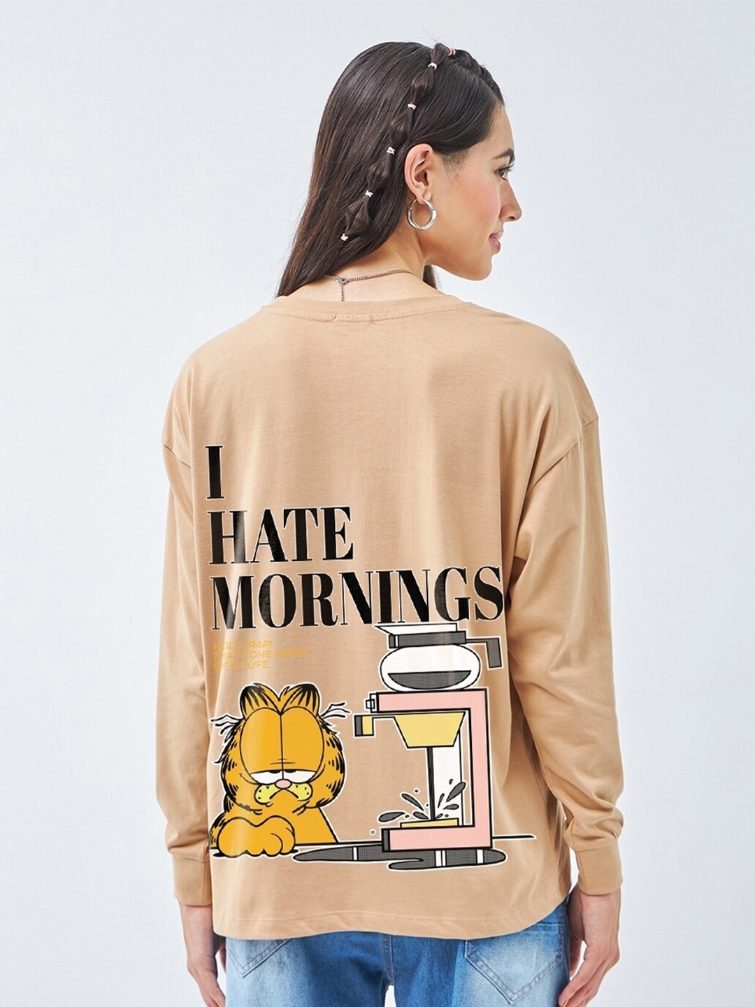 Bewakoof Garfield Printed Drop-Shoulder Sleeves Oversized Pure Cotton T-shirt, Brown
Bewakoof Garfield Printed Drop-Shoulder Sleeves Oversized Pure Cotton T-shirt, Brown