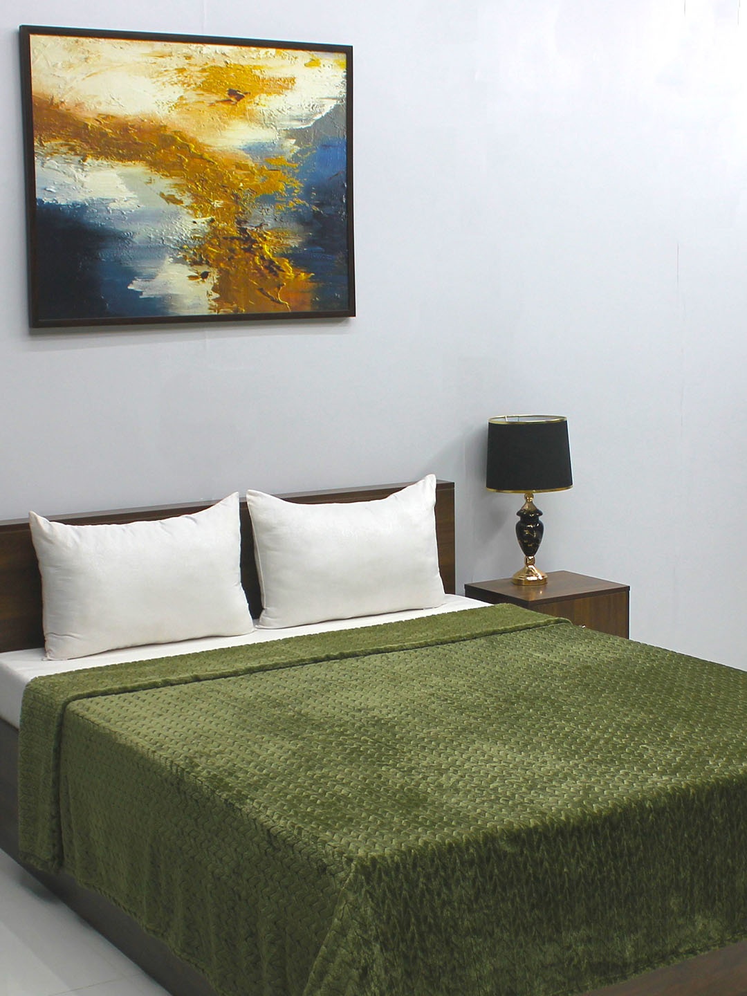 BOMBAY DYEING Fidilis Olive Green & Orange Floral AC Room 290 GSM Double Bed Blanket
BOMBAY DYEING Fidilis Olive Green & Orange Floral AC Room 290 GSM Double Bed Blanket