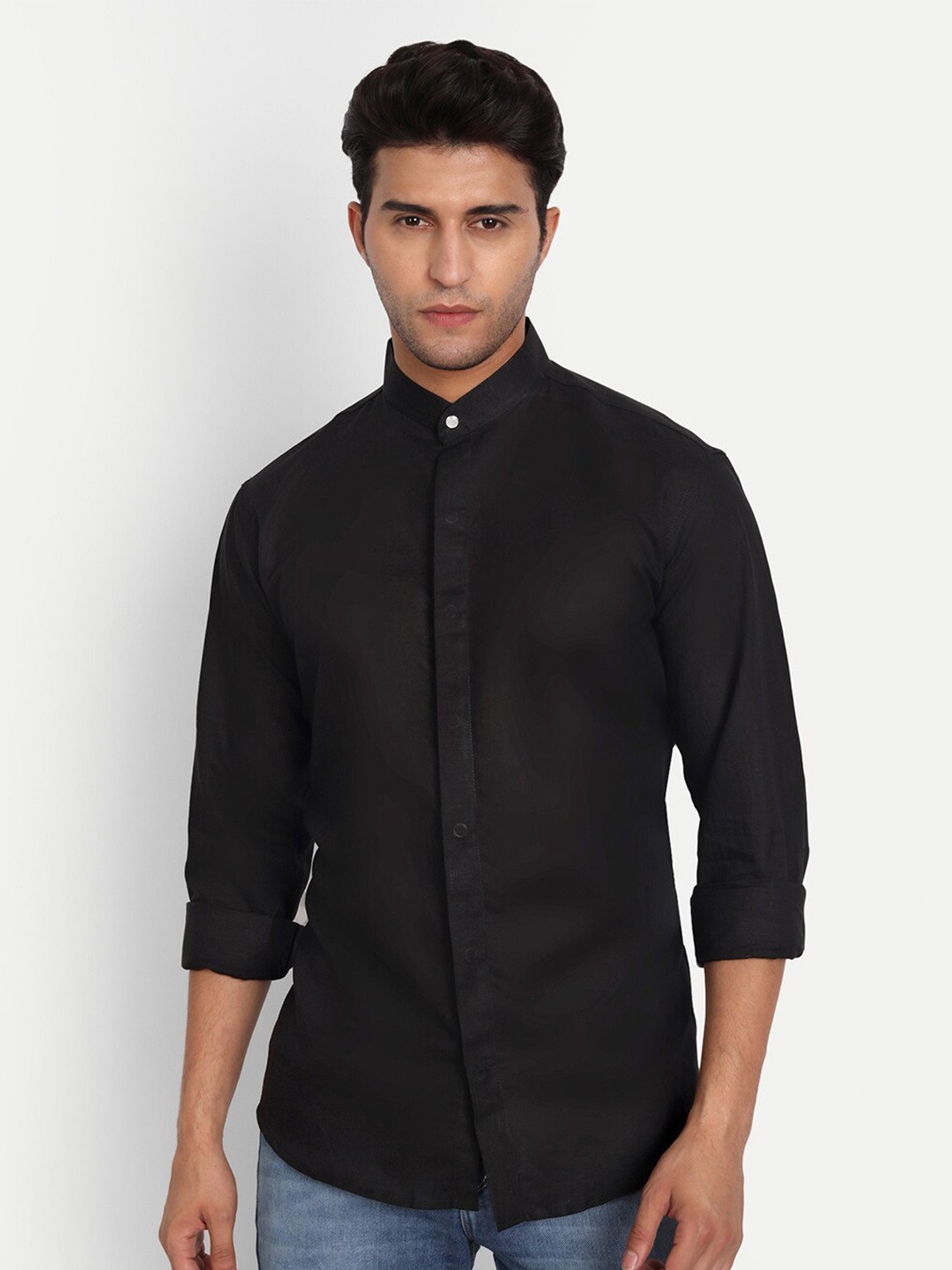 Vida Loca mandarin collar Long Sleeves Straight Slim Fit Opaque Cotton Casual Shirt, Black
Vida Loca mandarin collar Long Sleeves Straight Slim Fit Opaque Cotton Casual Shirt, Black