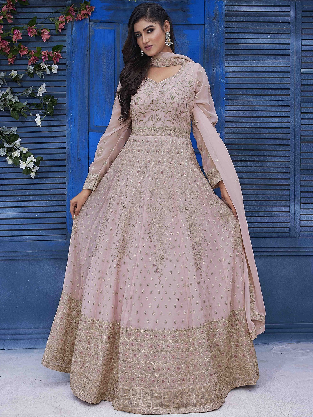 Ariya Prints Ethnic Motif Embroidered Maxi-Length Gown Silk Ethnic Dresses With Dupatta, Rose
Ariya Prints Ethnic Motif Embroidered Maxi-Length Gown Silk Ethnic Dresses With Dupatta, Rose