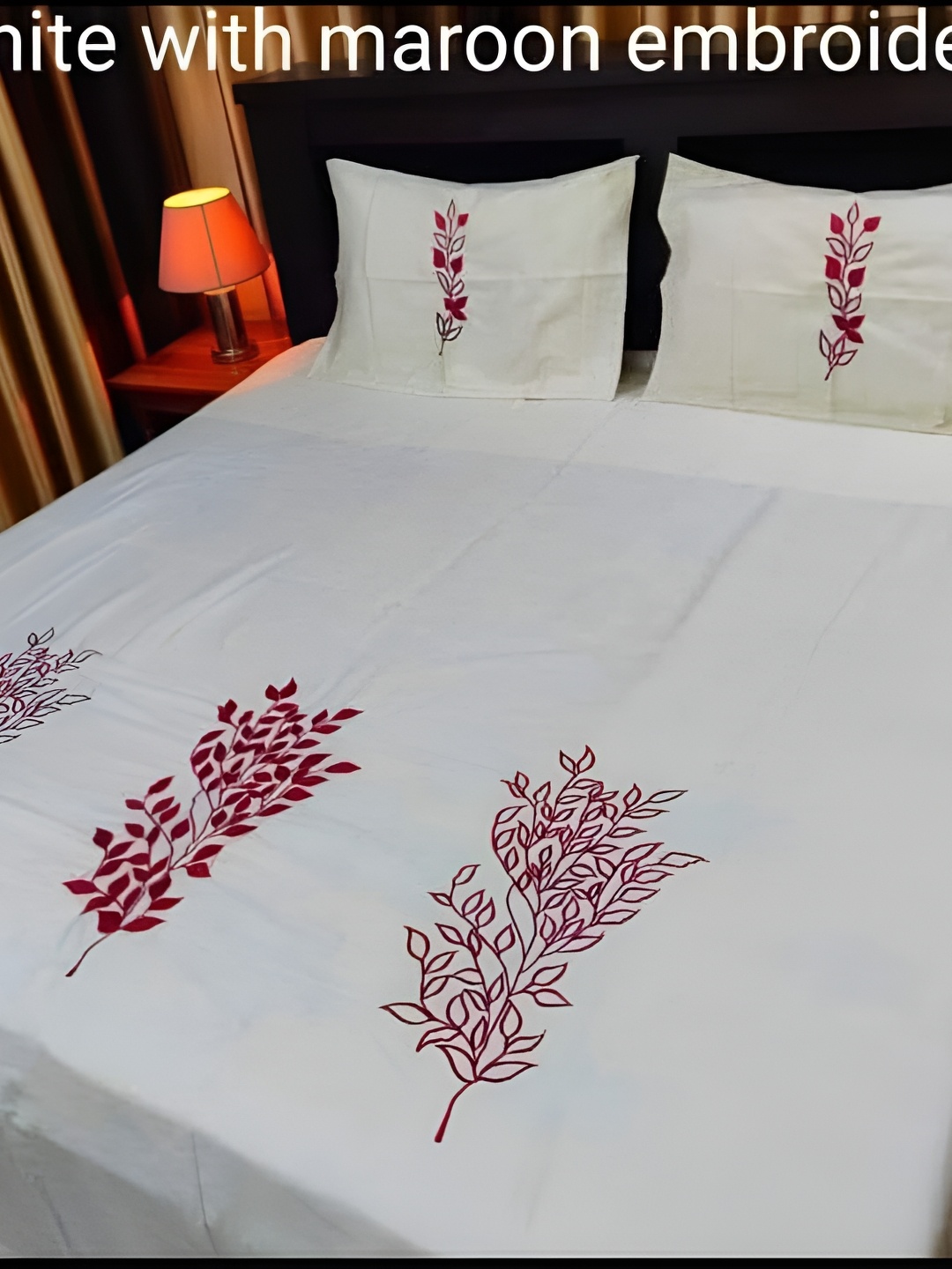 Bedbathandbliss White & Maroon Floral Cotton 300 TC King Bedsheet with 2 Pillow Covers
Bedbathandbliss White & Maroon Floral Cotton 300 TC King Bedsheet with 2 Pillow Covers