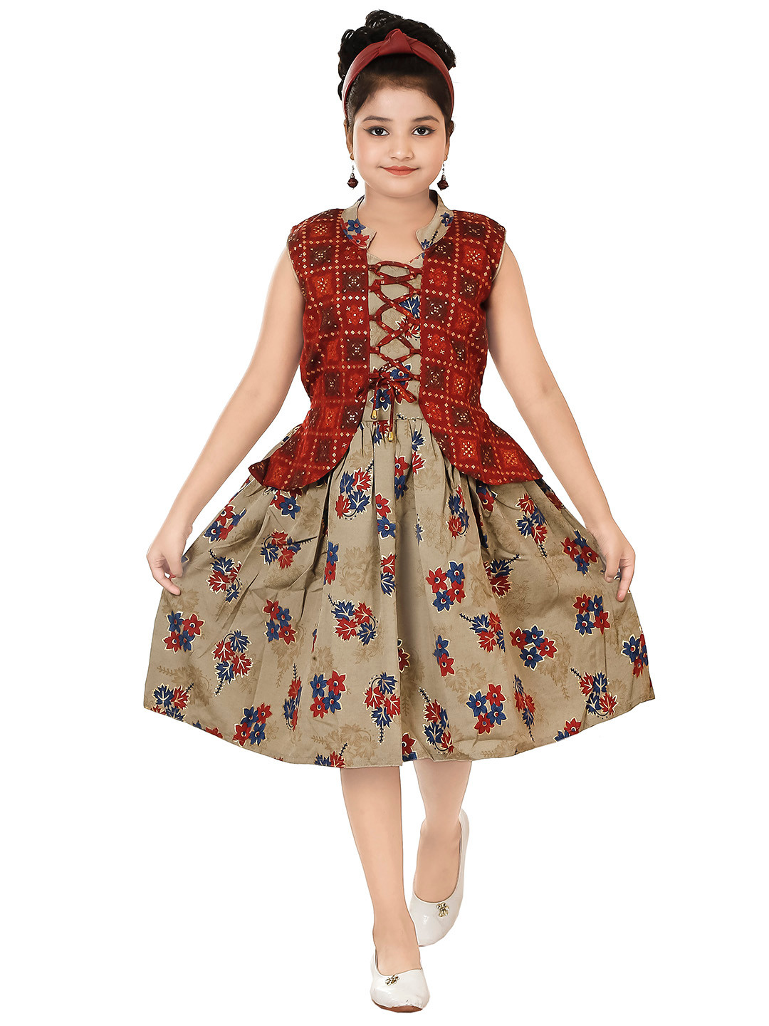 CELEBRITY CLUB Girls Floral Printed Sleeveless Fit & Flare Jacket Dress, Maroon
CELEBRITY CLUB Girls Floral Printed Sleeveless Fit & Flare Jacket Dress, Maroon