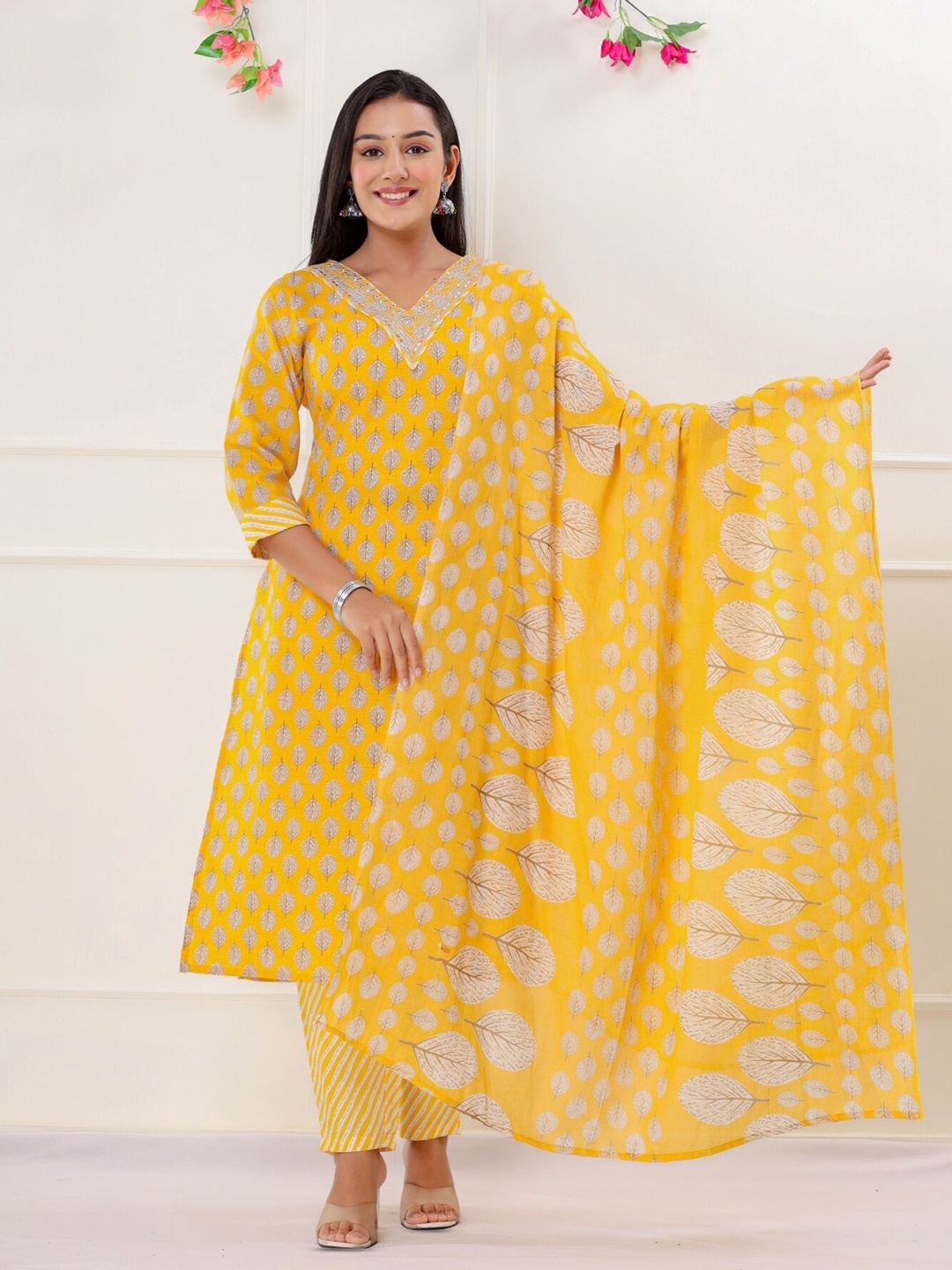 PUKHYA Ethnic Motifs Printed Thread Work Straight Kurta & Trousers With Dupatta, Yellow
PUKHYA Ethnic Motifs Printed Thread Work Straight Kurta & Trousers With Dupatta, Yellow