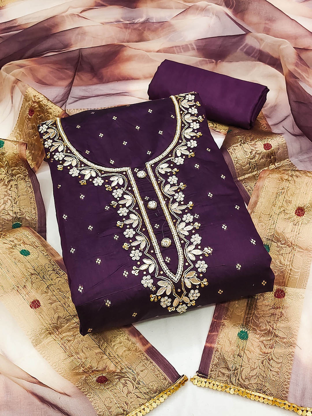 KALINI Ethnic Motifs Woven Design Beads And Stones Unstitched Dress Material, Purple
KALINI Ethnic Motifs Woven Design Beads And Stones Unstitched Dress Material, Purple