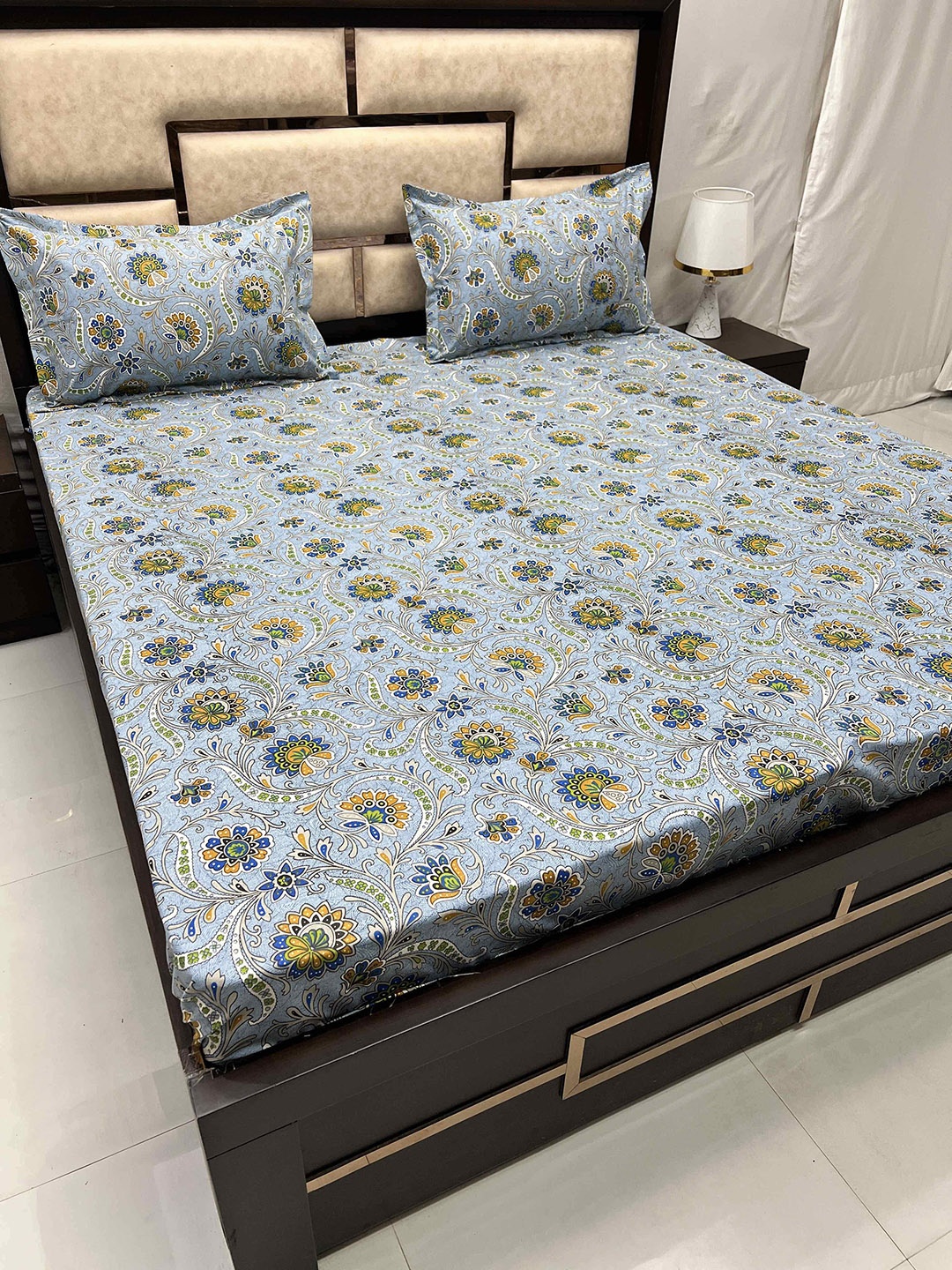 Pure Decor Cotton Queen Size Double Bed Bedsheet With 2 Pillow Covers 90 in X 100 in, Blue
Pure Decor Cotton Queen Size Double Bed Bedsheet With 2 Pillow Covers 90 in X 100 in, Blue