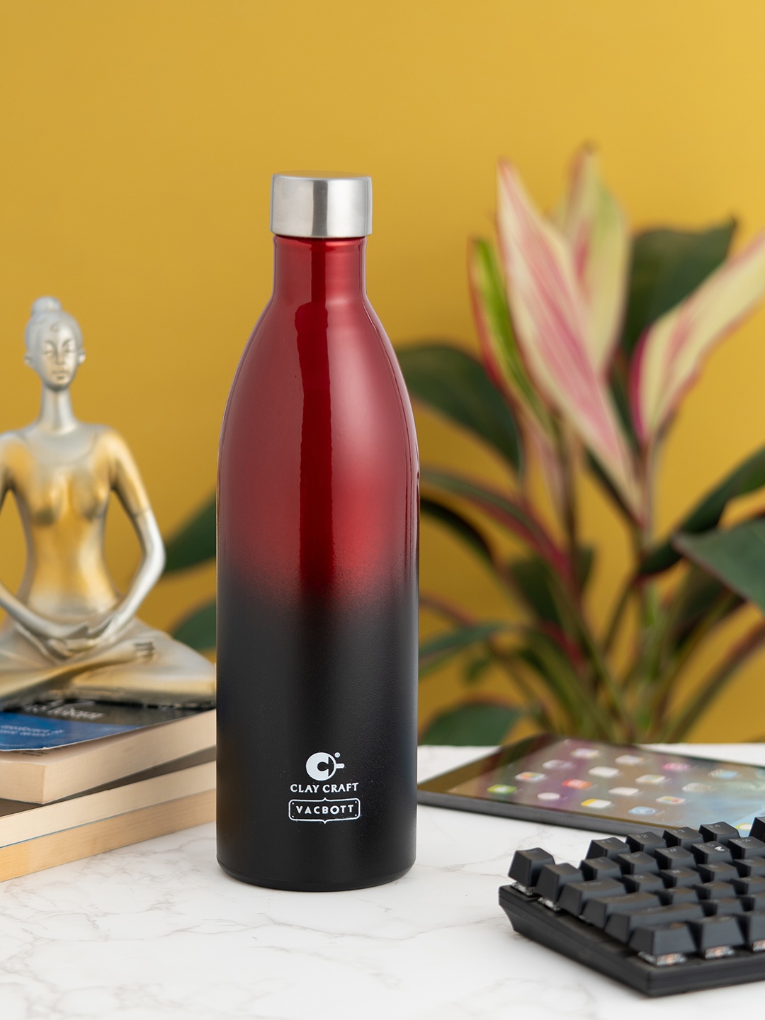 CLAY CRAFT Red & Black Stainless Steel Colourblocked Double Wall Vacuum Water Bottle 1L
CLAY CRAFT Red & Black Stainless Steel Colourblocked Double Wall Vacuum Water Bottle 1L