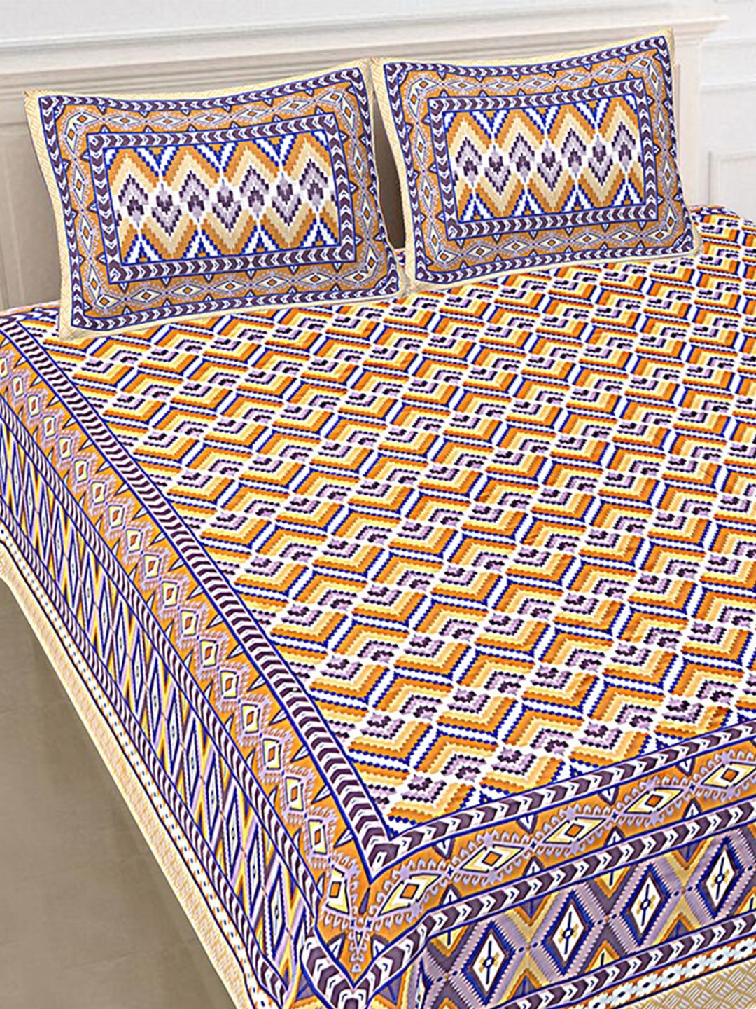 SHOOLIN Blue & Orange Geometric Printed 144 TC King Cotton Bedsheet with 2 Pillow Covers
SHOOLIN Blue & Orange Geometric Printed 144 TC King Cotton Bedsheet with 2 Pillow Covers