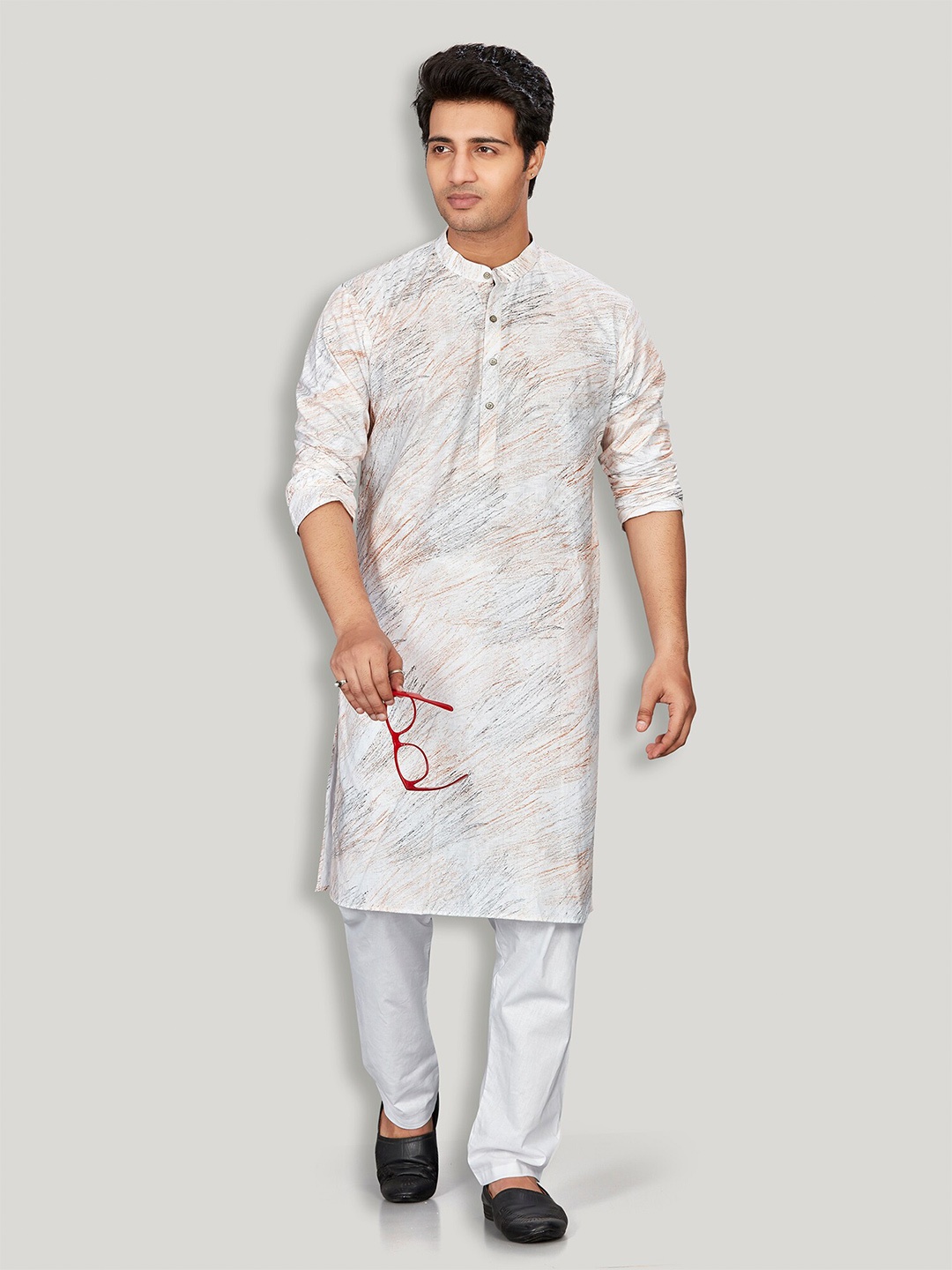 Authentics Mandarin Collar Long Sleeves Abstract Printed Straight Kurta with Trousers, White
Authentics Mandarin Collar Long Sleeves Abstract Printed Straight Kurta with Trousers, White
