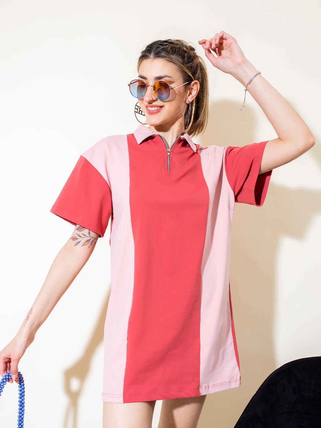 Stylecast X Hersheinbox Pink & Orange Colourblocked Shirt Collar Cotton T-shirt Mini Dress
Stylecast X Hersheinbox Pink & Orange Colourblocked Shirt Collar Cotton T-shirt Mini Dress