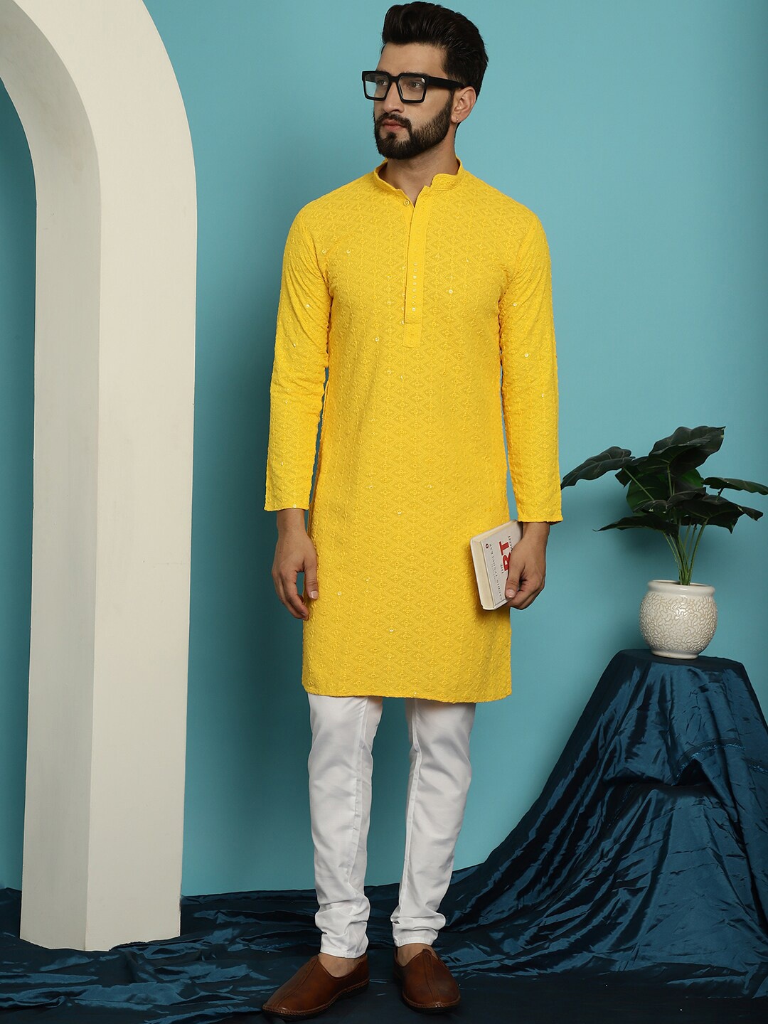SOJANYA Ethnic Motifs Embroidered Mandarin Collar Sequinned Pure Cotton Kurta & Churidar, Mustard
SOJANYA Ethnic Motifs Embroidered Mandarin Collar Sequinned Pure Cotton Kurta & Churidar, Mustard