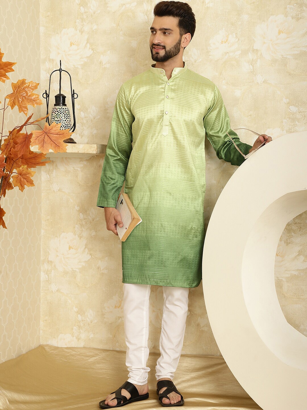 SOJANYA Striped Woven Design Sequinned Jacquard Mandarin Collar Kurta With Churidar, Green
SOJANYA Striped Woven Design Sequinned Jacquard Mandarin Collar Kurta With Churidar, Green
