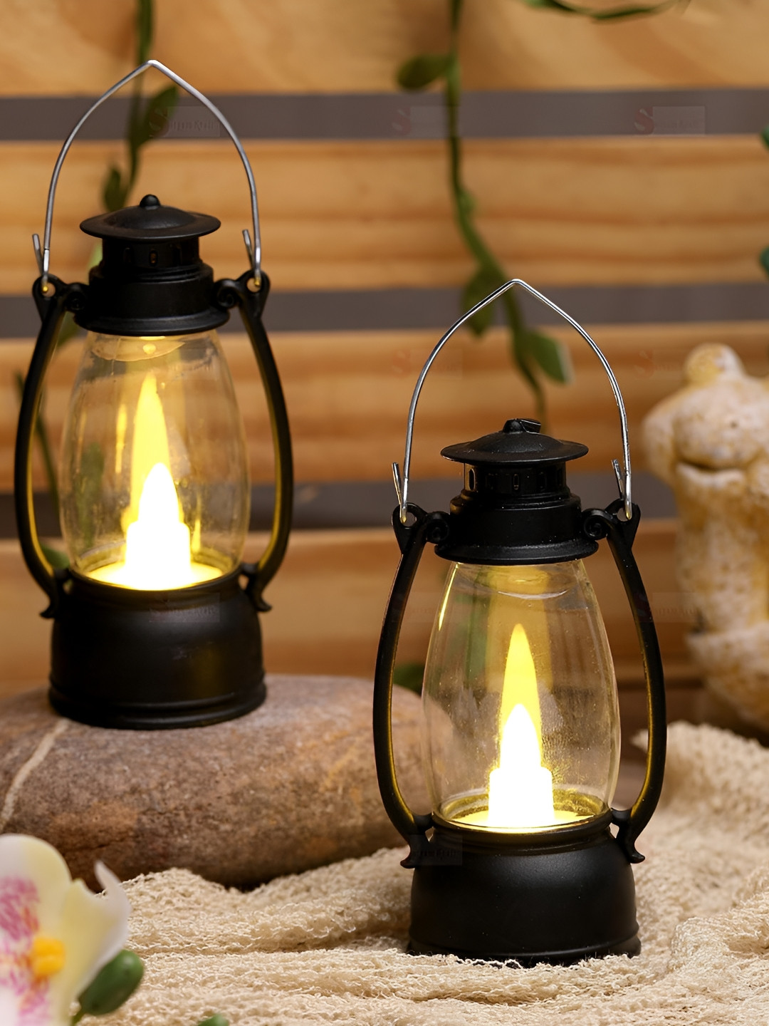 Satyam Kraft Yellow & Black 2 pieces Acrylic Flameless And Smokeless LED Lantern Candle
Satyam Kraft Yellow & Black 2 pieces Acrylic Flameless And Smokeless LED Lantern Candle
