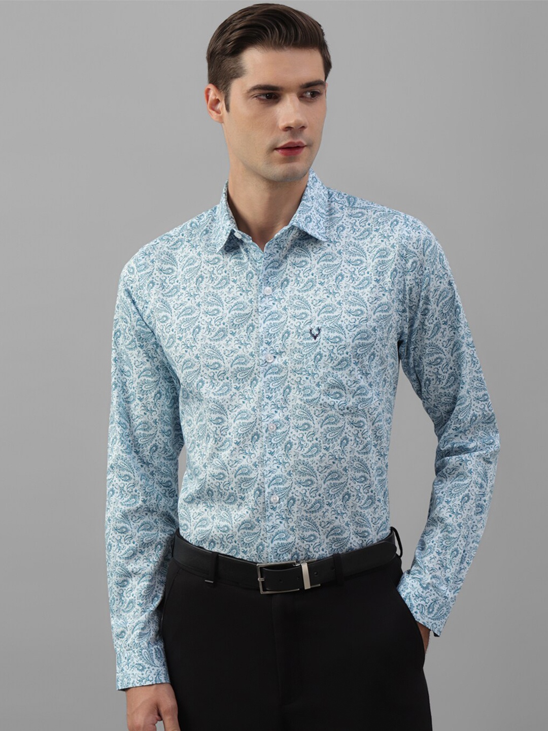 Allen Solly Slim Fit Floral Opaque Spread Collar Chest Pocket Cotton Formal Shirt, Blue
Allen Solly Slim Fit Floral Opaque Spread Collar Chest Pocket Cotton Formal Shirt, Blue
