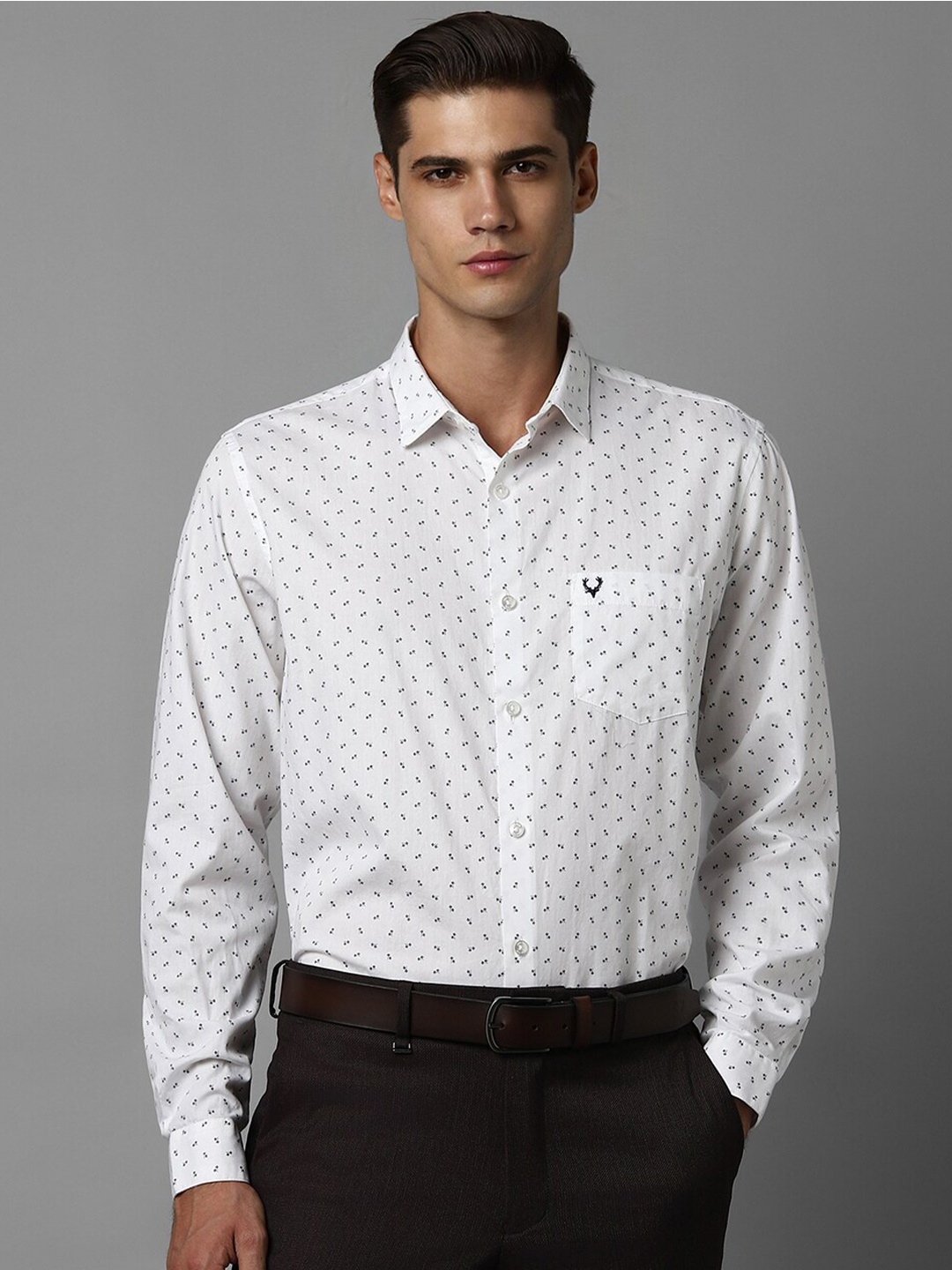 Allen Solly Spread Collar Long Sleeves Cotton Slim Fit Opaque Printed Formal Shirt, White
Allen Solly Spread Collar Long Sleeves Cotton Slim Fit Opaque Printed Formal Shirt, White