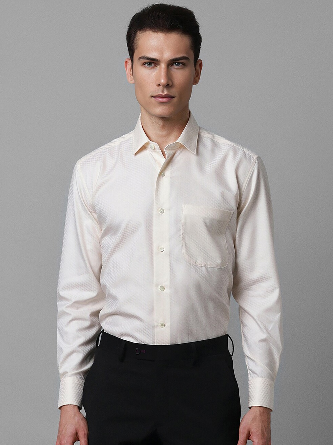 Luxure by Louis Philippe Spread Collar Abstract Printed Cotton Classic Fit Formal Shirt, Cream
Luxure by Louis Philippe Spread Collar Abstract Printed Cotton Classic Fit Formal Shirt, Cream