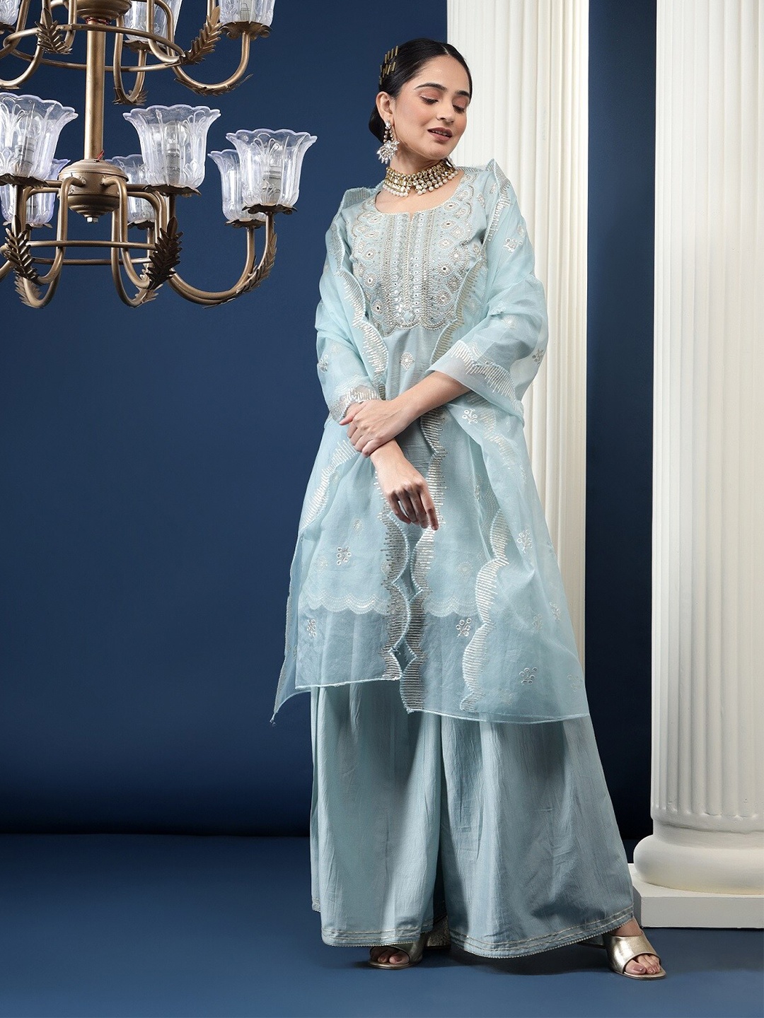 BAESD Ethnic Motifs Embroidered Notched Neck Straight Kurta with Palazzos Dupatta, Grey
BAESD Ethnic Motifs Embroidered Notched Neck Straight Kurta with Palazzos Dupatta, Grey