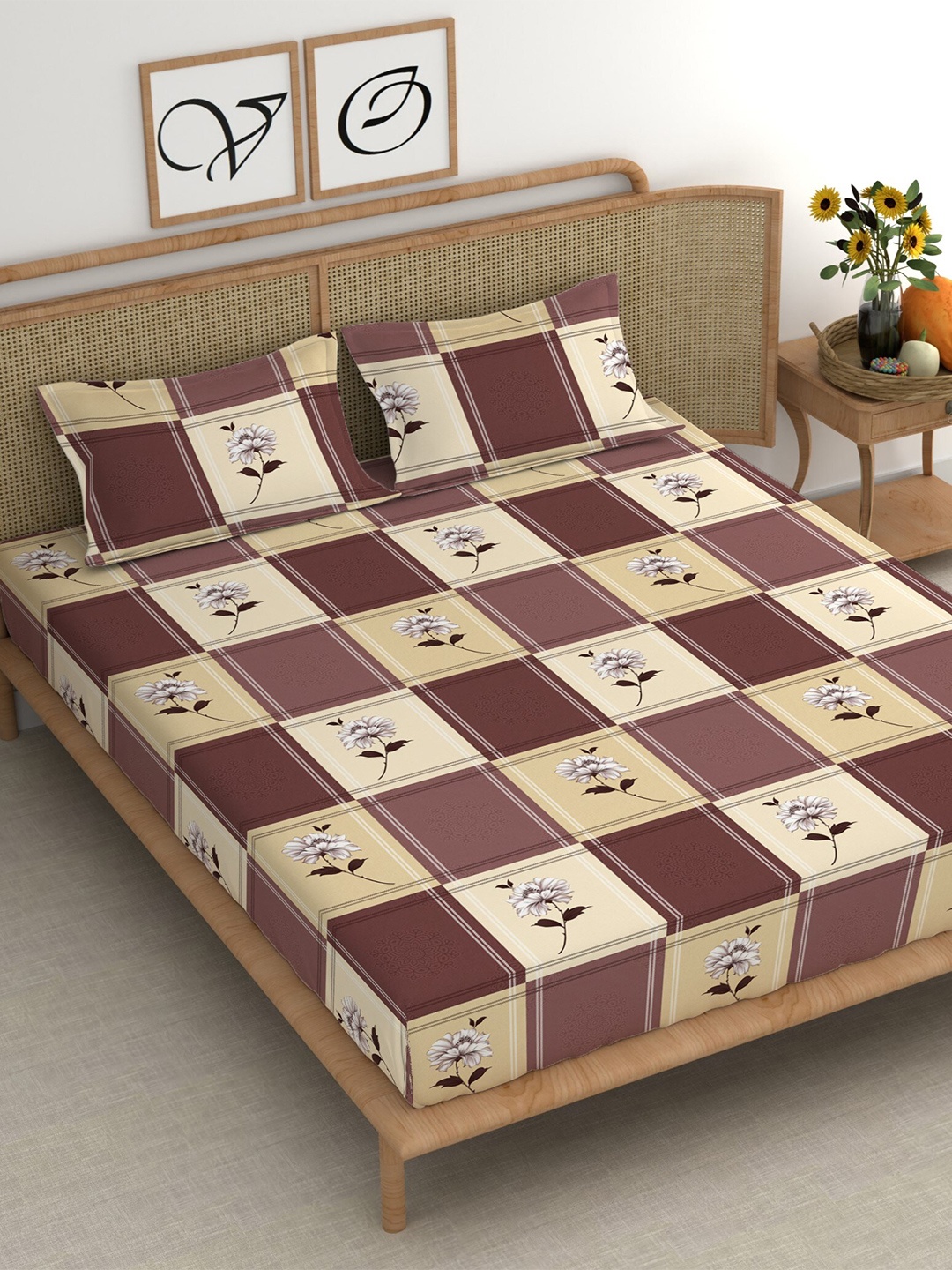 CHHAVI INDIA Brown & White Floral Microfiber 210 TC King Bedsheet With 2 Pillow Covers
CHHAVI INDIA Brown & White Floral Microfiber 210 TC King Bedsheet With 2 Pillow Covers