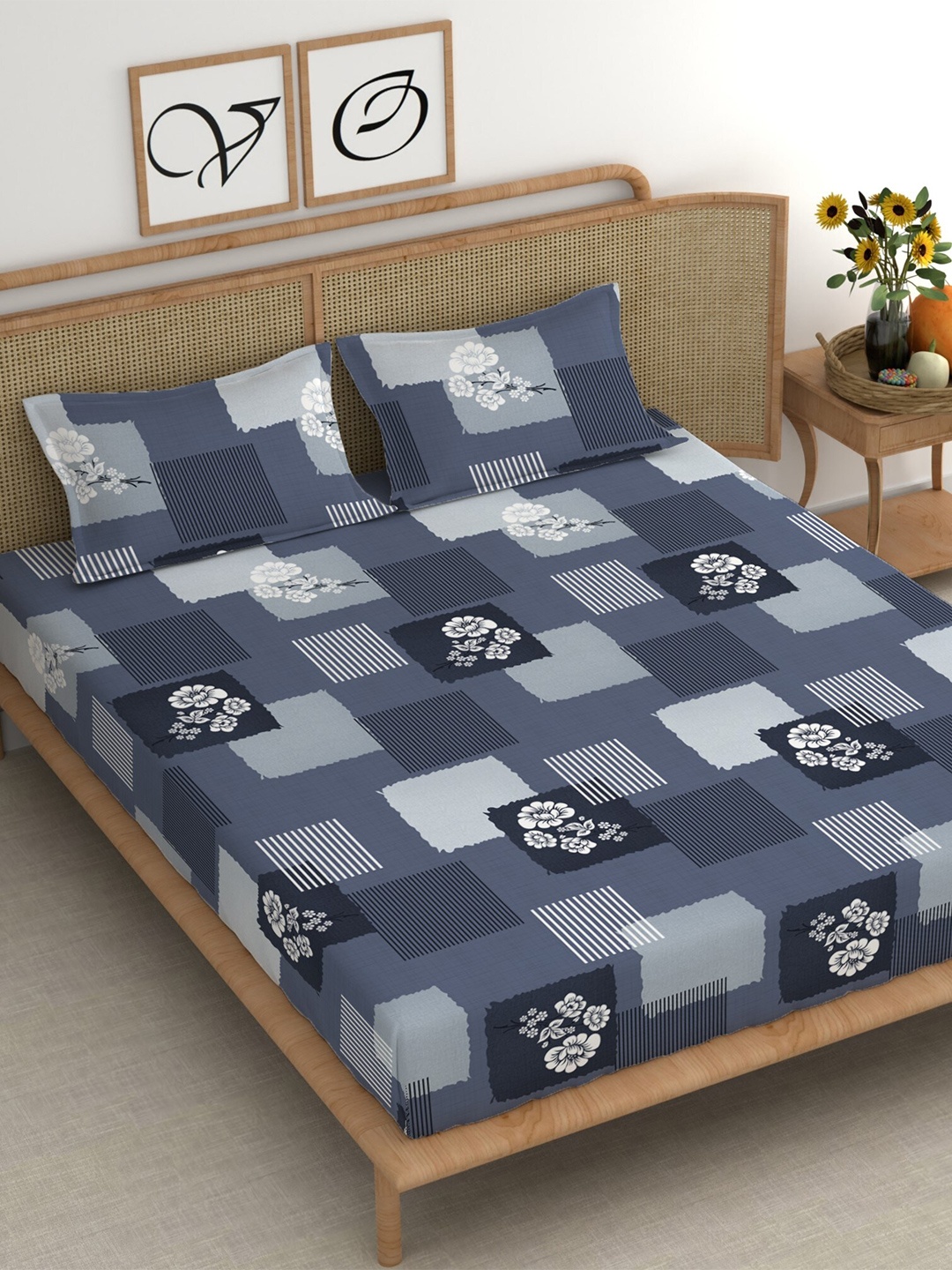 CHHAVI INDIA Blue & White Floral Microfiber 210 TC King Bedsheet With 2 Pillow Covers
CHHAVI INDIA Blue & White Floral Microfiber 210 TC King Bedsheet With 2 Pillow Covers