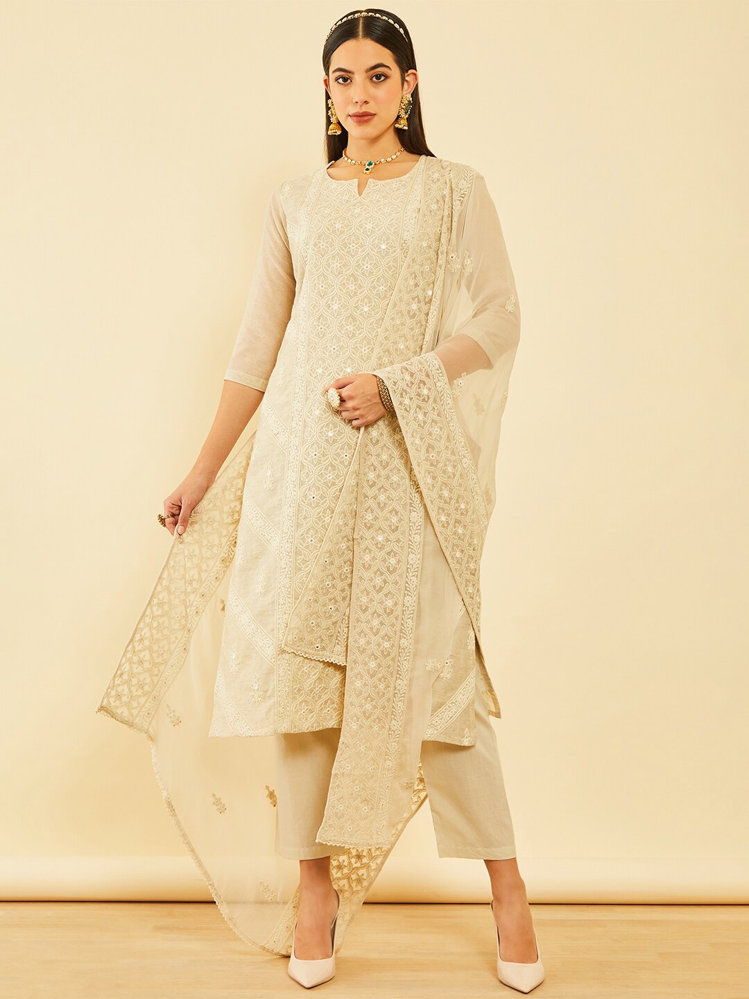Soch Ethnic Motifs Embroidered Mirror Work Chanderi Silk Kurta with Trousers With Dupatta, Beige
Soch Ethnic Motifs Embroidered Mirror Work Chanderi Silk Kurta with Trousers With Dupatta, Beige