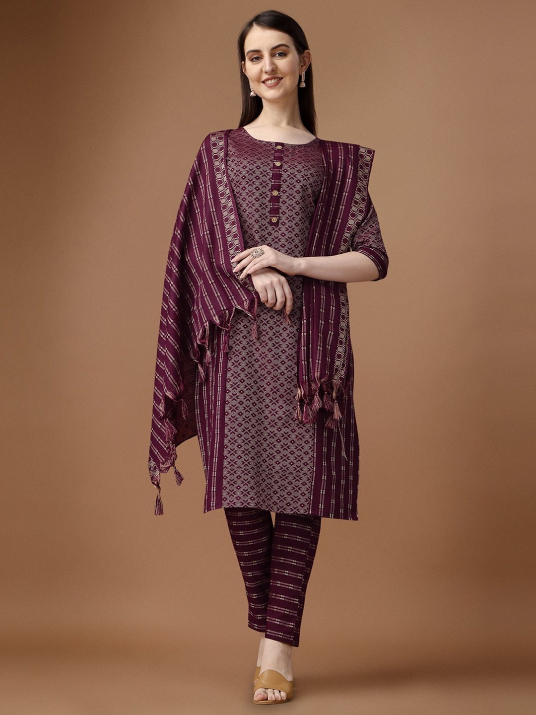 CANIZZARO Geometric Printed Round Neck Pure Cotton Straight Kurta With Trouser & Dupatta, Maroon
CANIZZARO Geometric Printed Round Neck Pure Cotton Straight Kurta With Trouser & Dupatta, Maroon